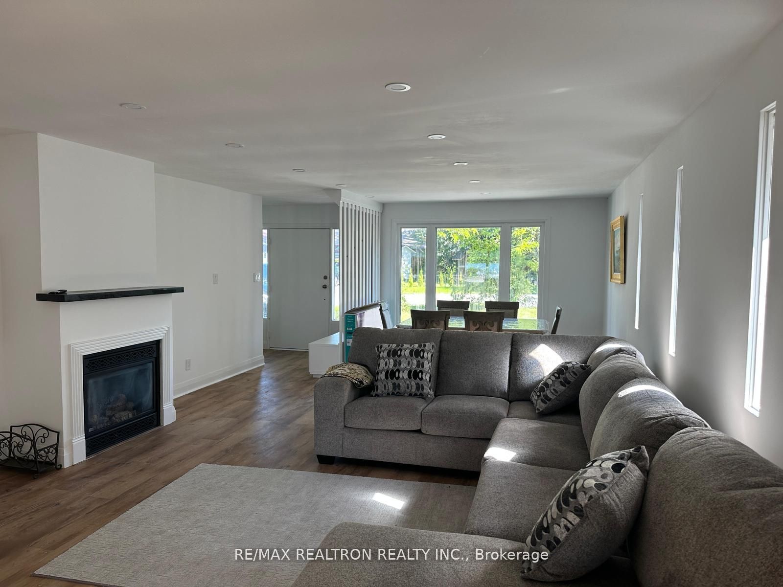 172 Cedar Island Road Property Photo 2