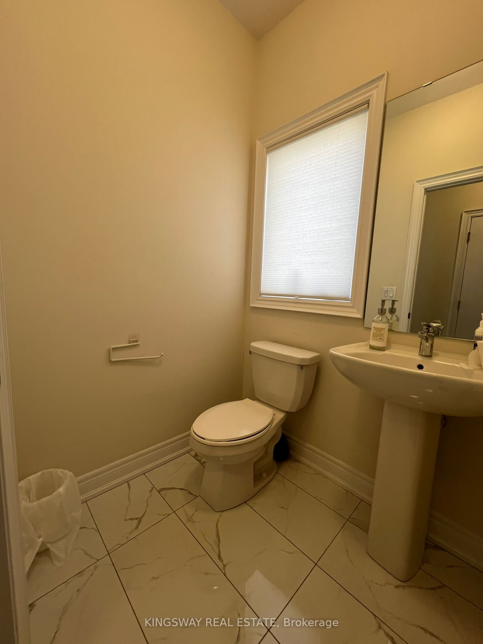 255 Atkinson Street Property Photo 12