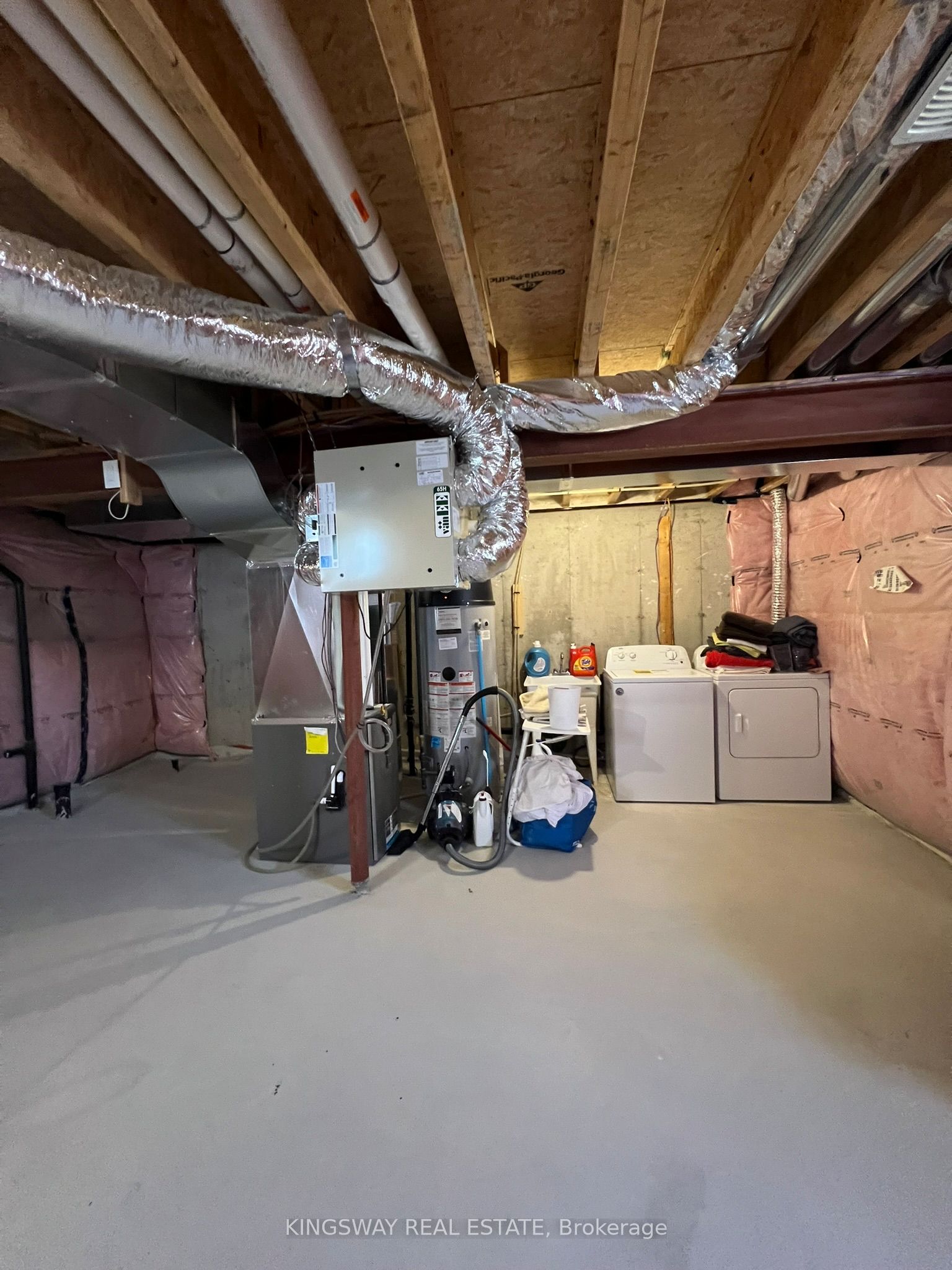 255 Atkinson Street Property Photo 26