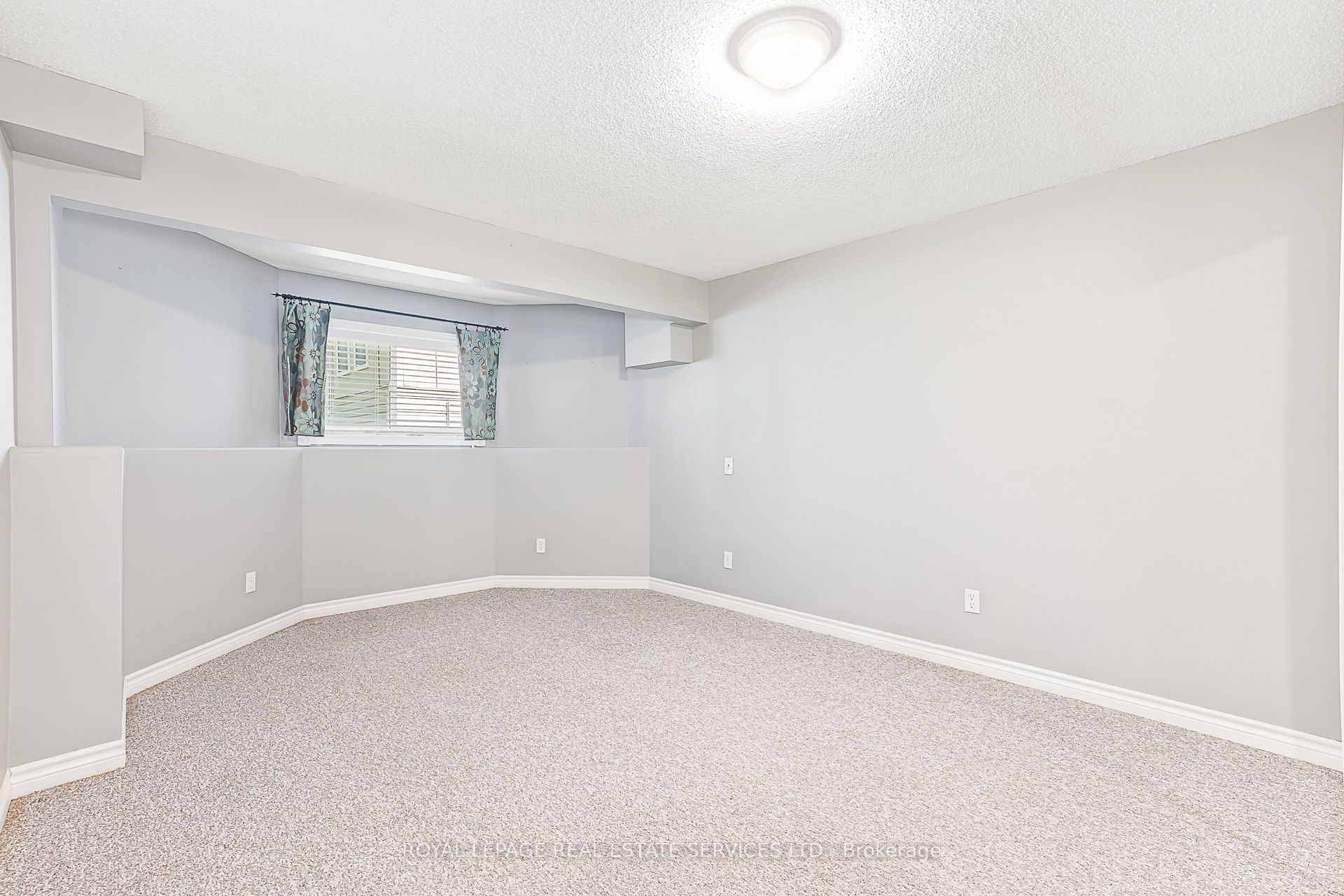 2 Alexandra Lane Property Photo 15