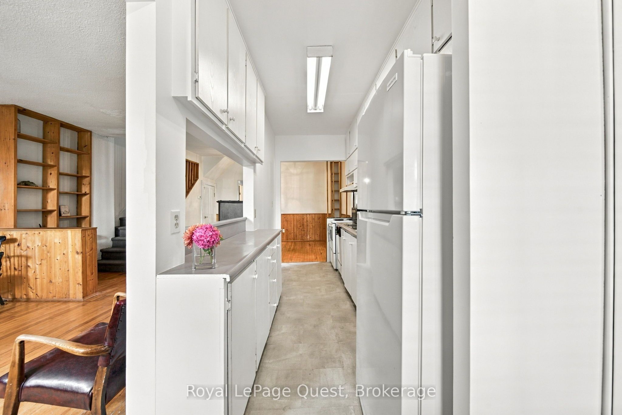 148 Coldwater Road W Property Photo 1