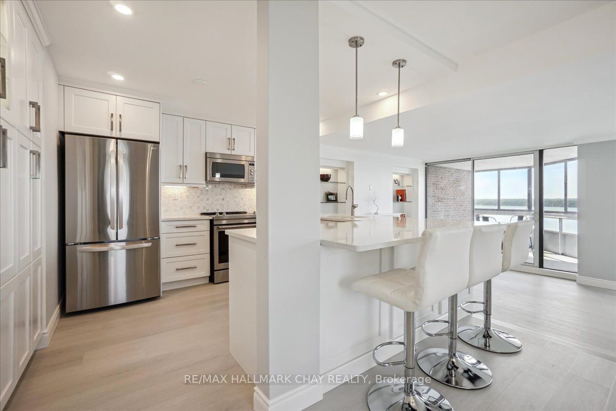 181 Collier Street 1208 Property Photo 6