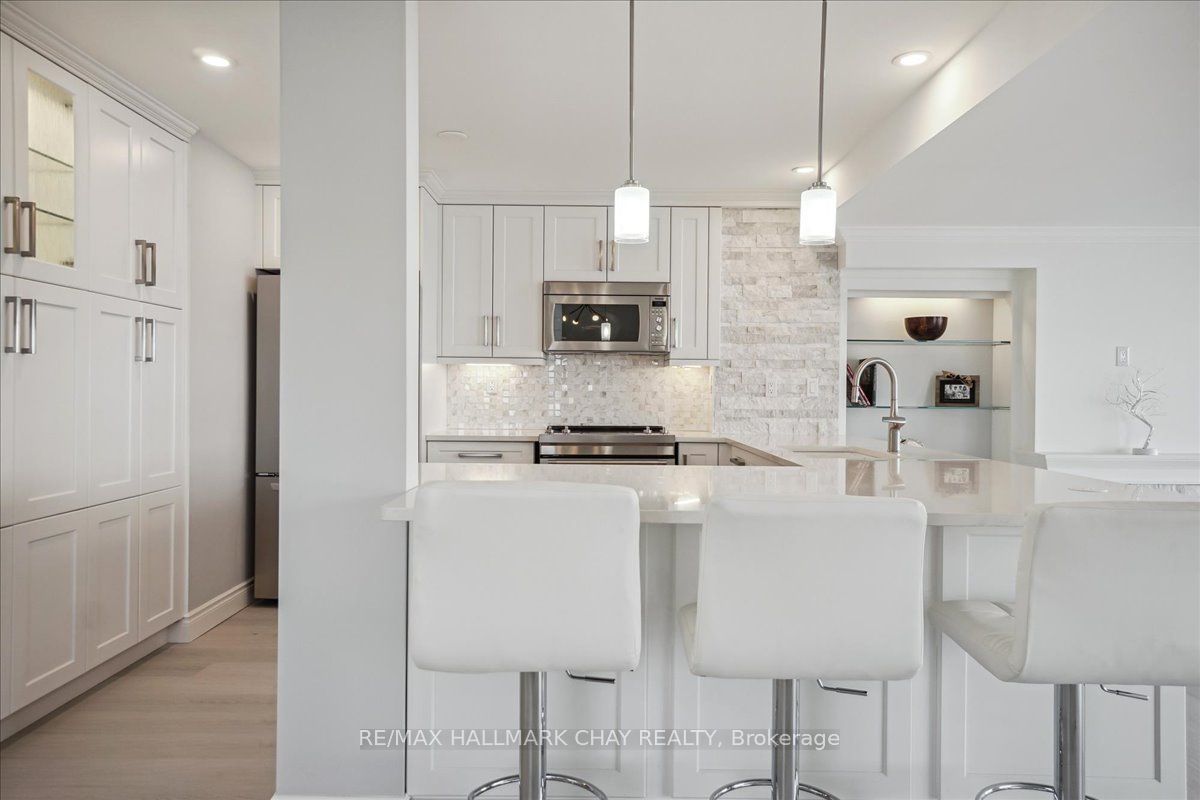 181 Collier Street 1208 Property Photo 7