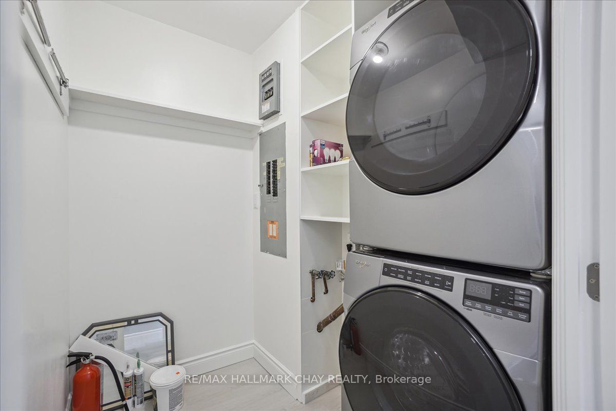 181 Collier Street 1208 Property Photo 29