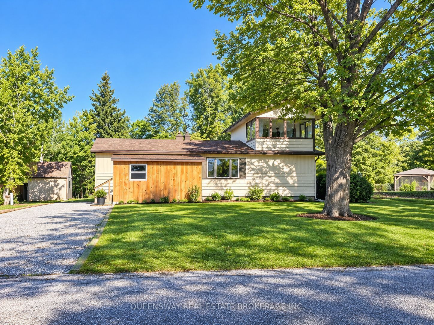 63 Ward Avenue Property Photo 1
