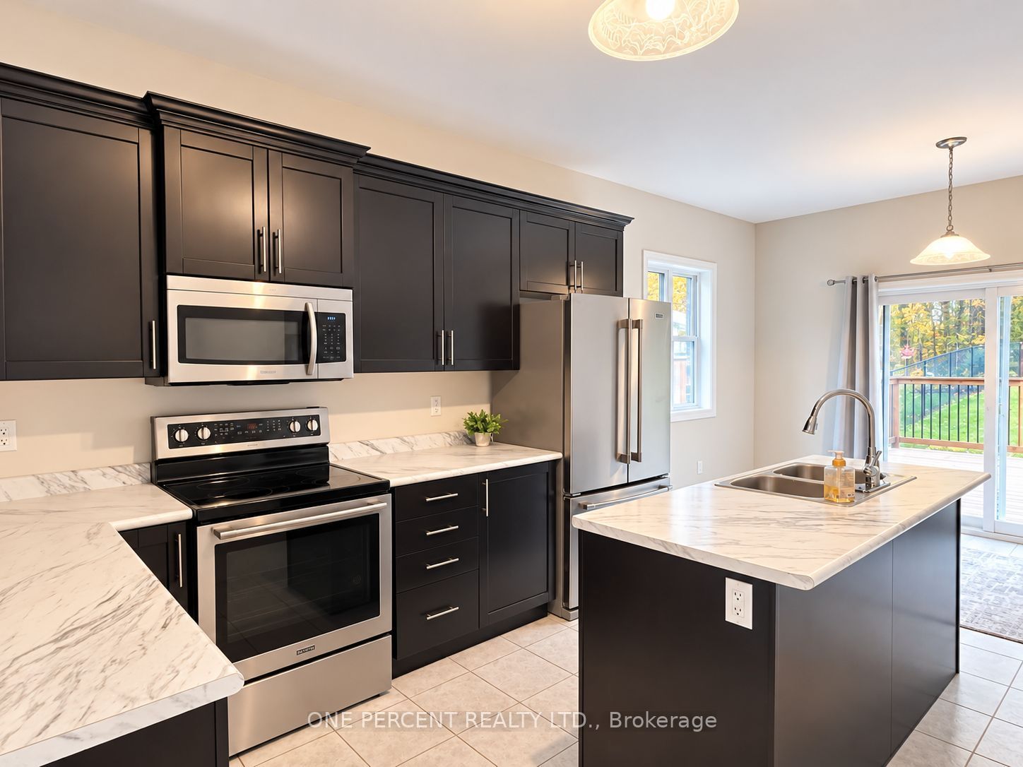 2997 Stone Ridge Boulevard Property Photo 11