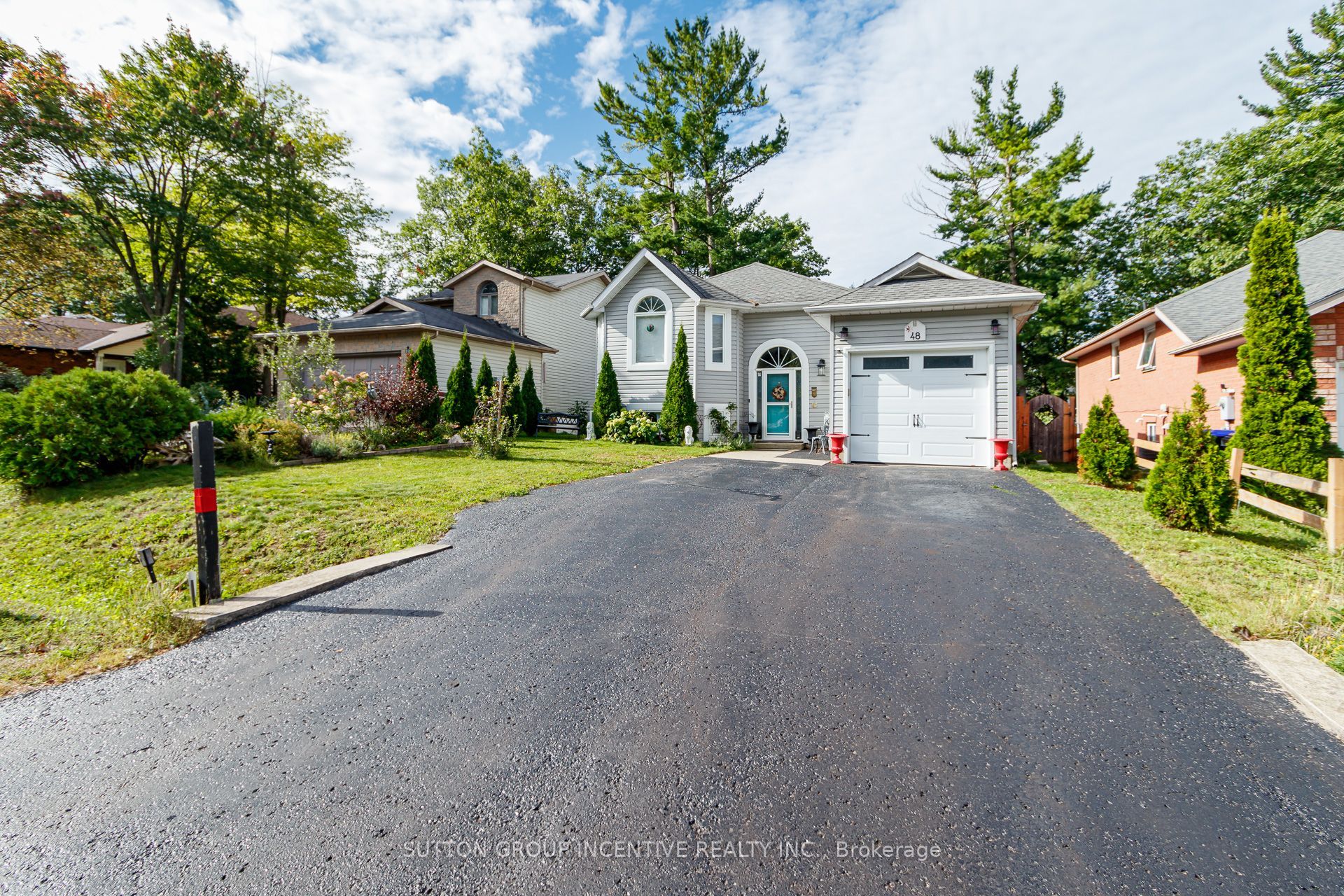 48 Wesley Avenue Property Photo 1
