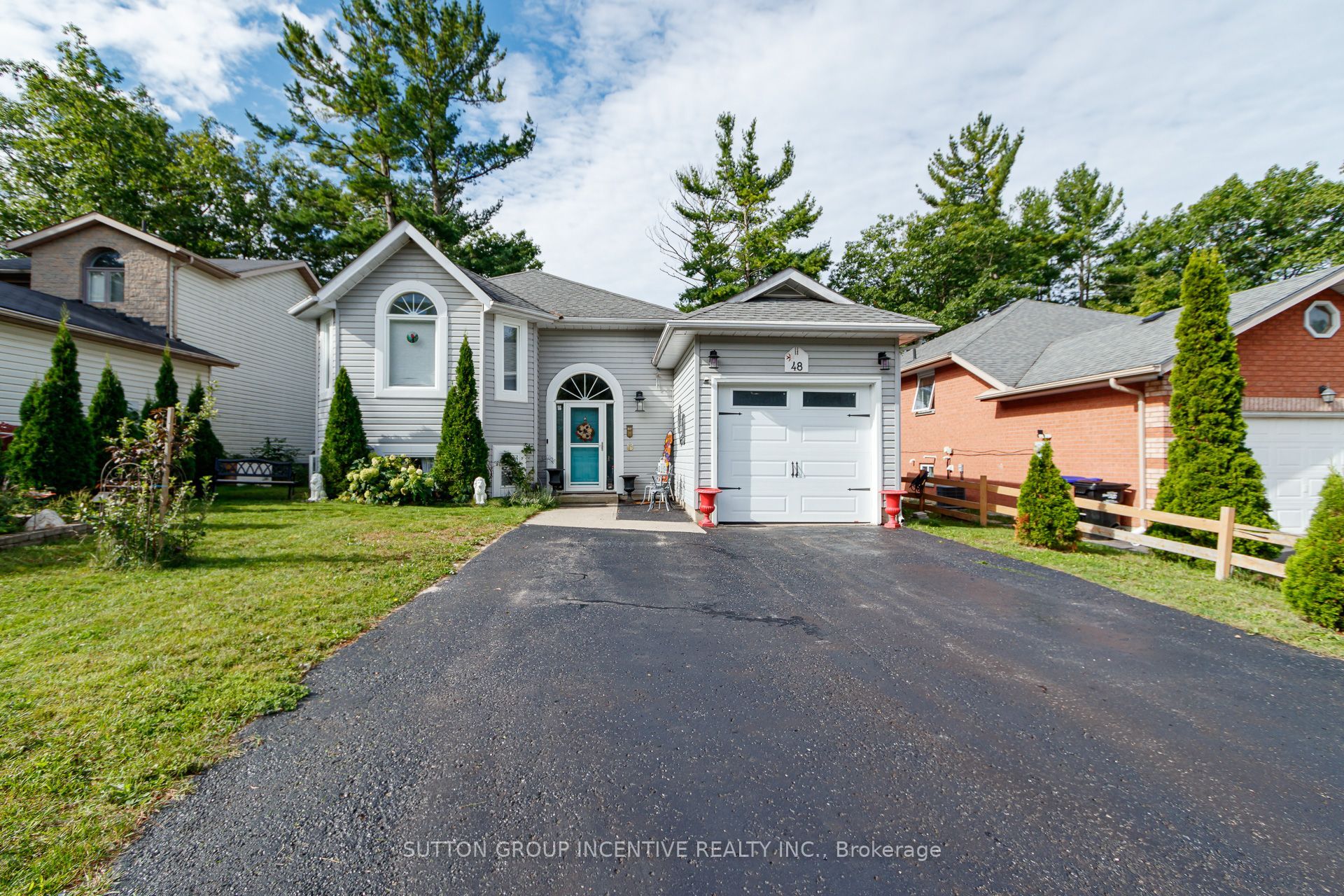 48 Wesley Avenue Property Photo 2