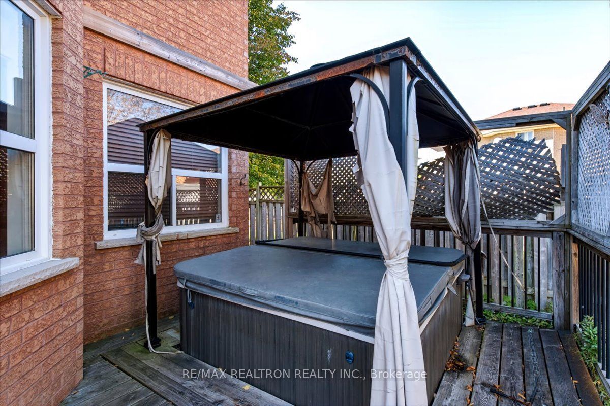 5 Widgeon Street Property Photo 26