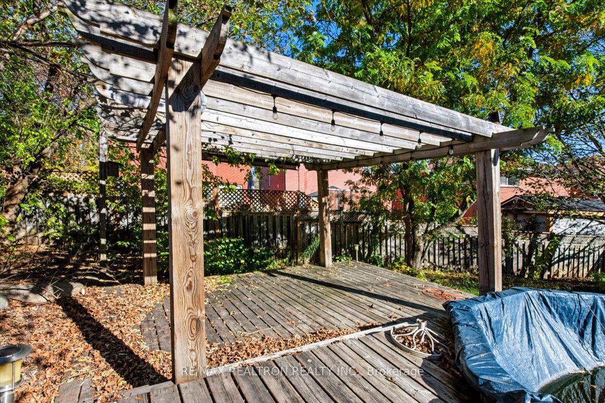 5 Widgeon Street Property Photo 28