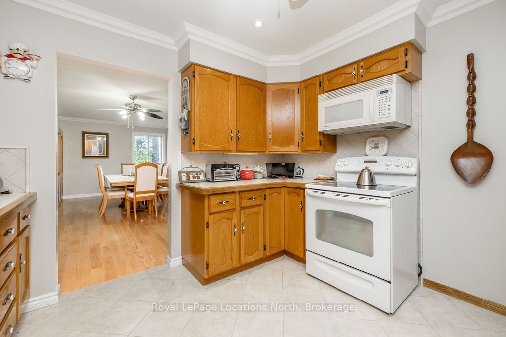 1000 Lawson Road Property Photo 12