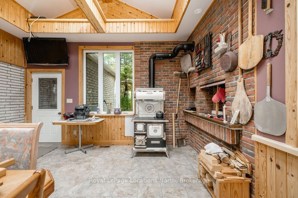 1000 Lawson Road Property Photo 19