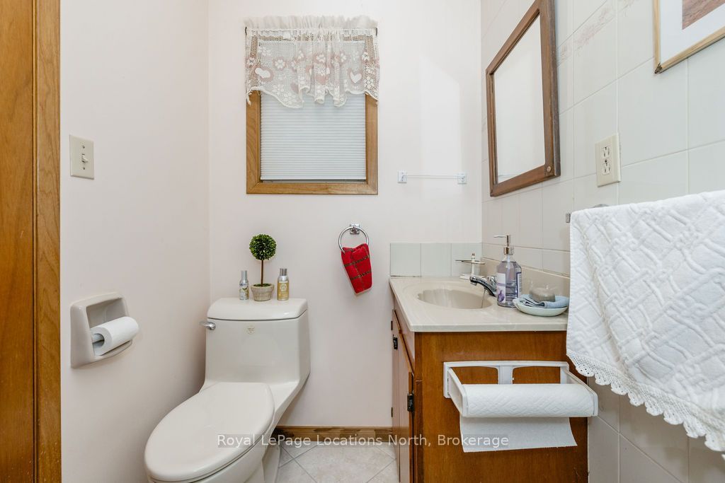 1000 Lawson Road Property Photo 21