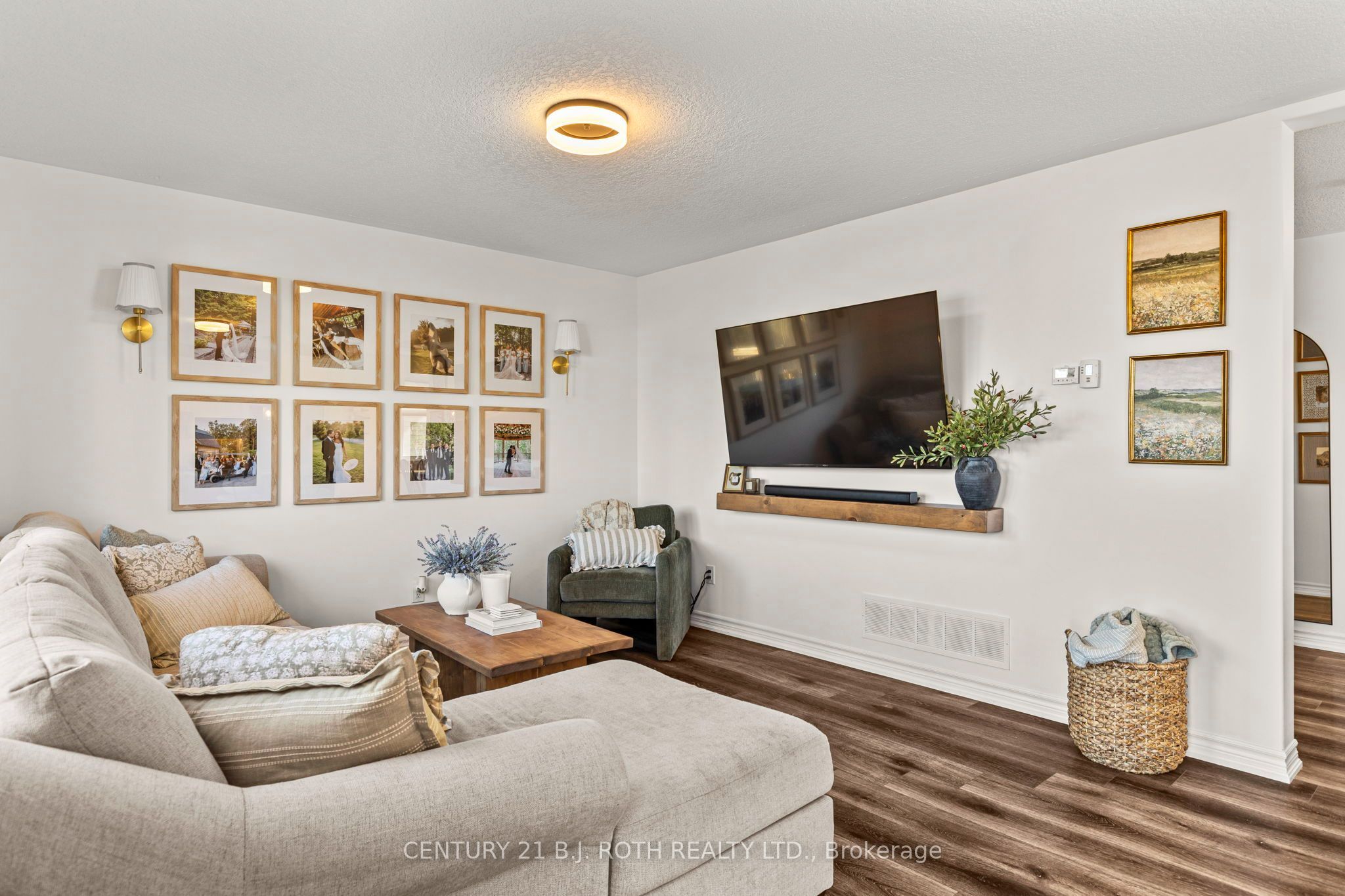 263 Quebec Street Property Photo 11