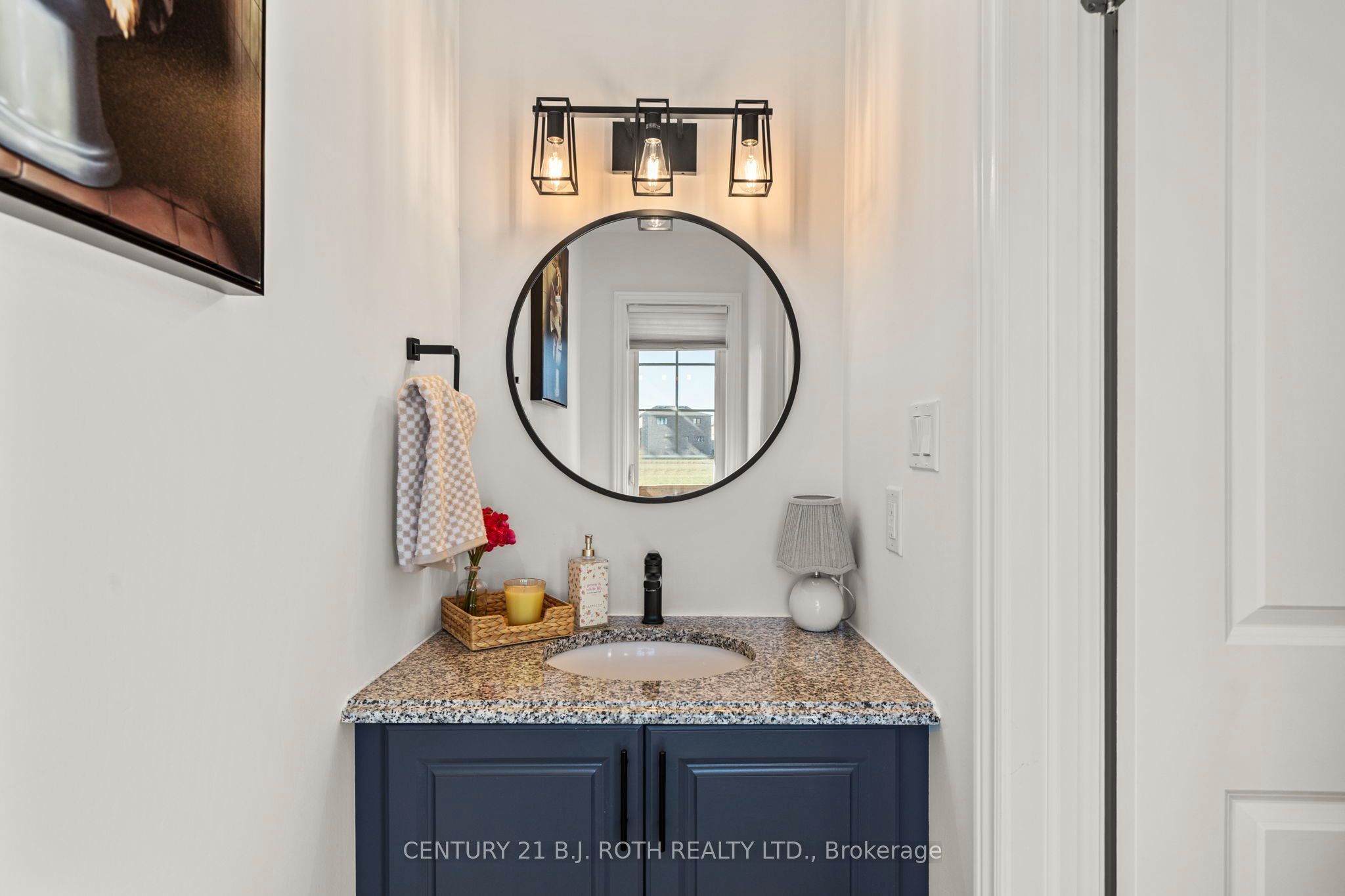 263 Quebec Street Property Photo 12
