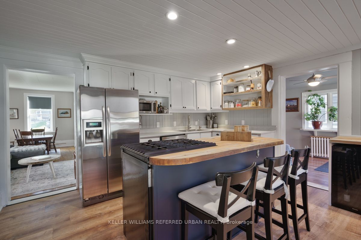 558 Elizabeth Street Property Photo 7