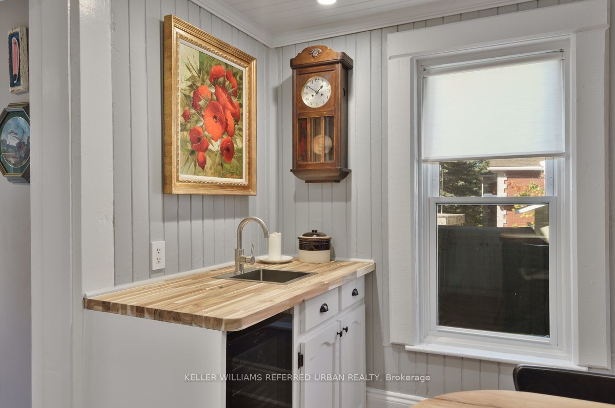 558 Elizabeth Street Property Photo 12