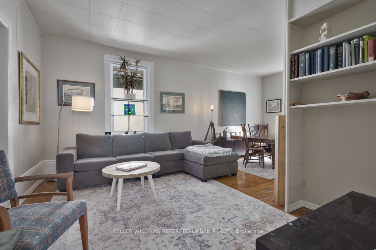 558 Elizabeth Street Property Photo 15