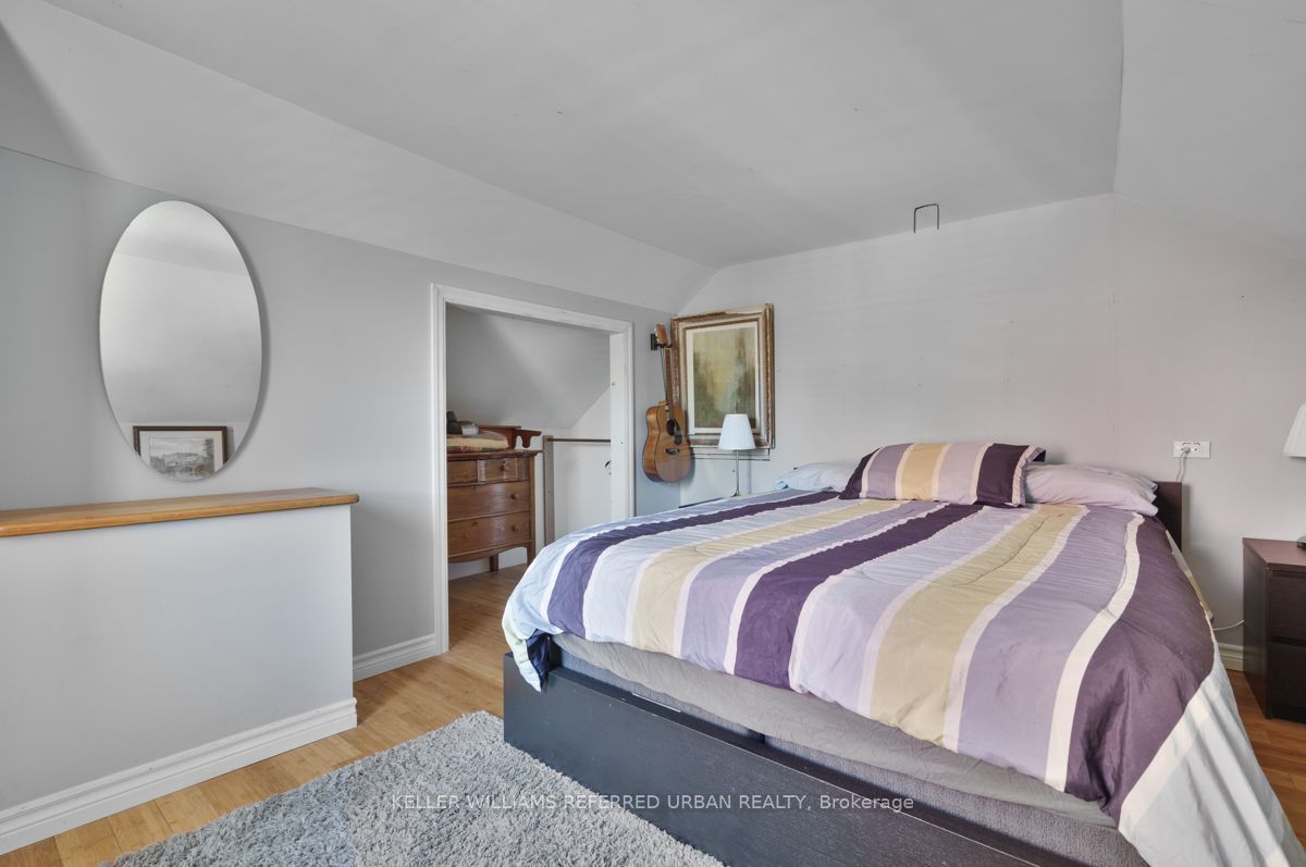 558 Elizabeth Street Property Photo 21