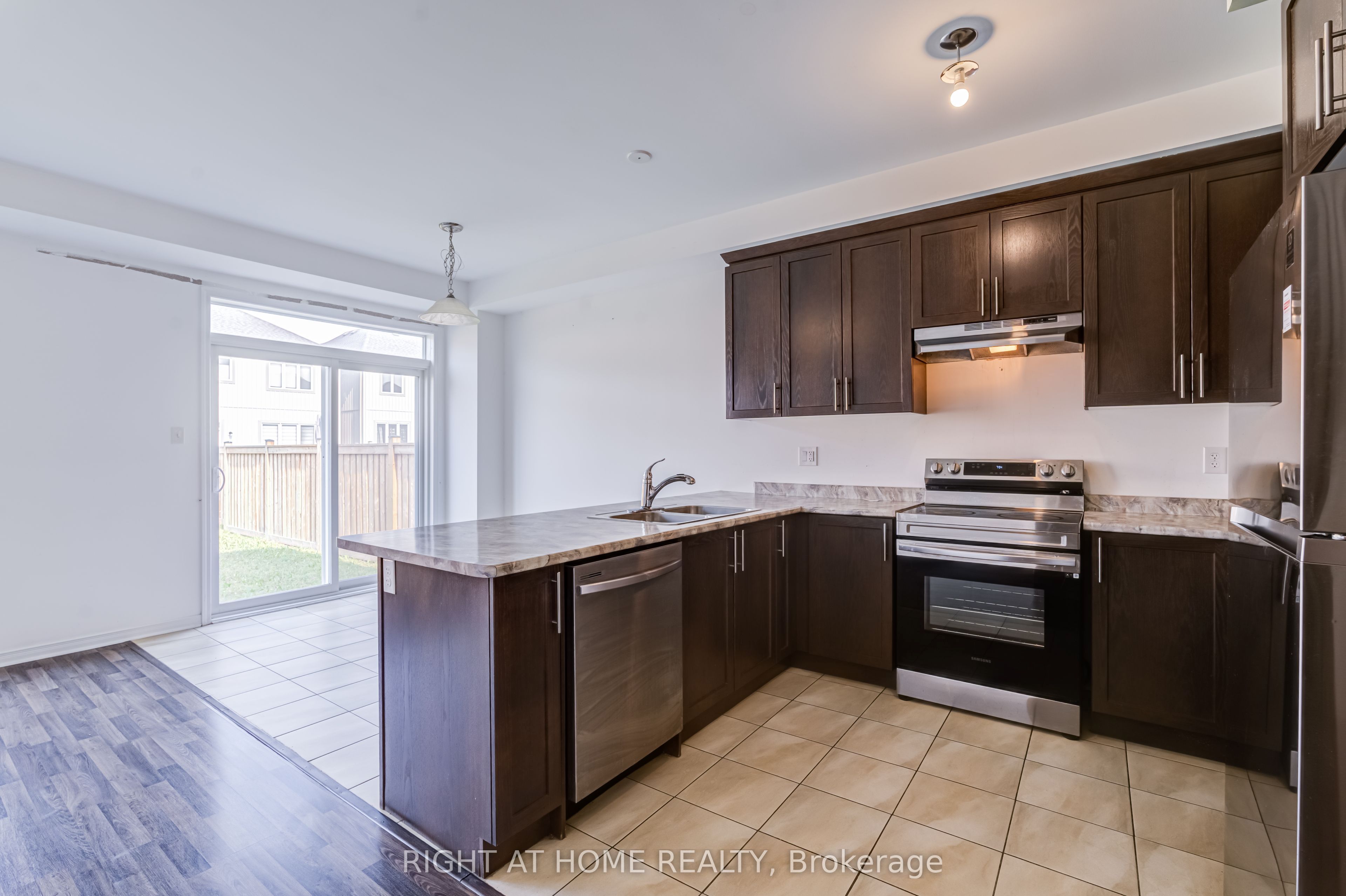 9 Bailey Street Property Photo 16