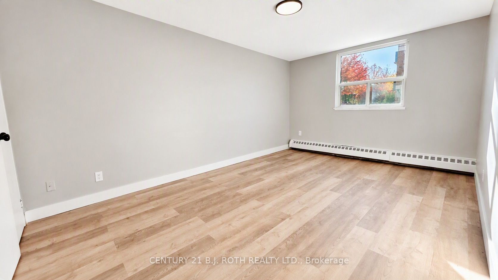 98 Holgate Street 103 Property Photo 15