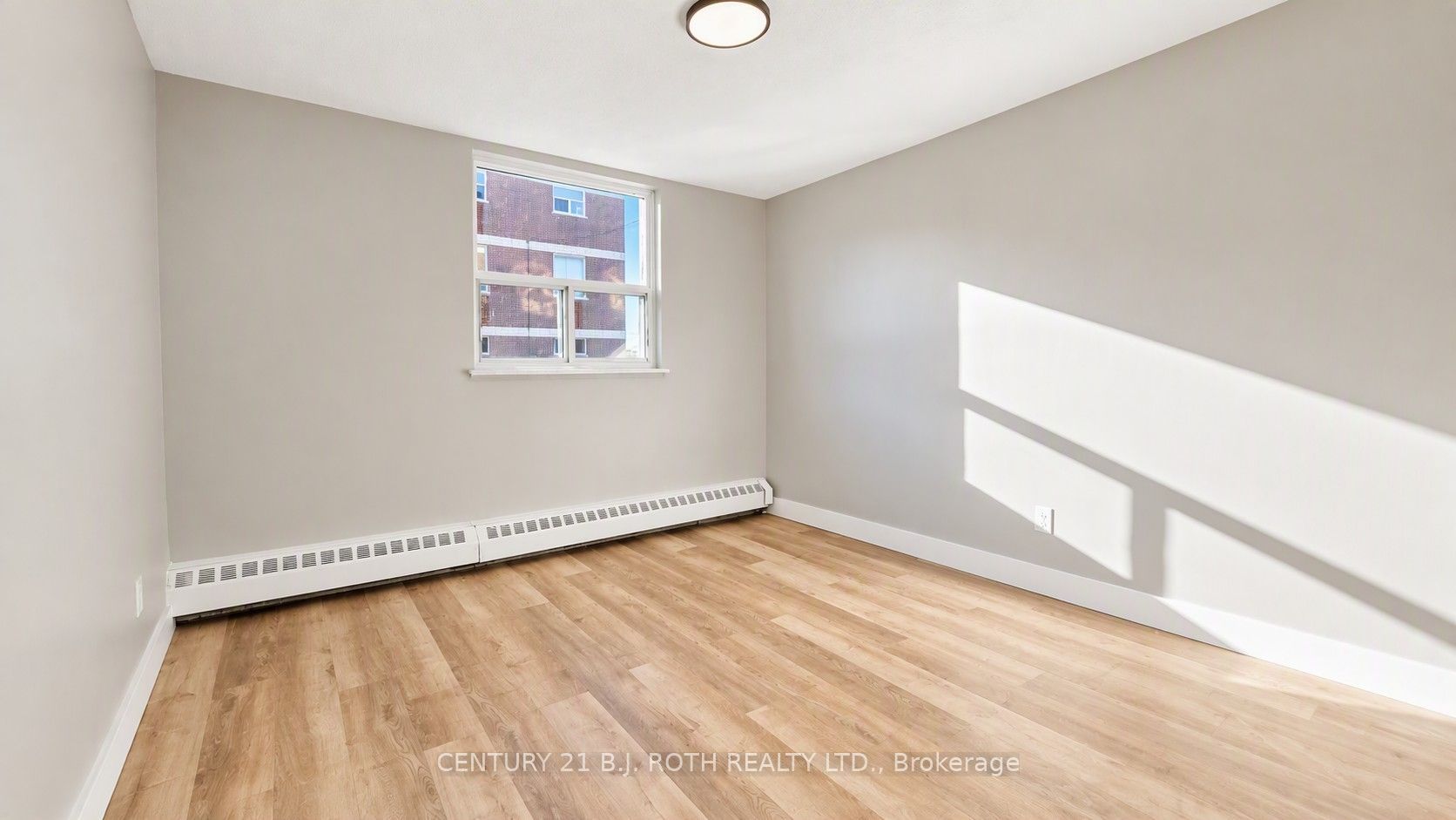 98 Holgate Street 103 Property Photo 19