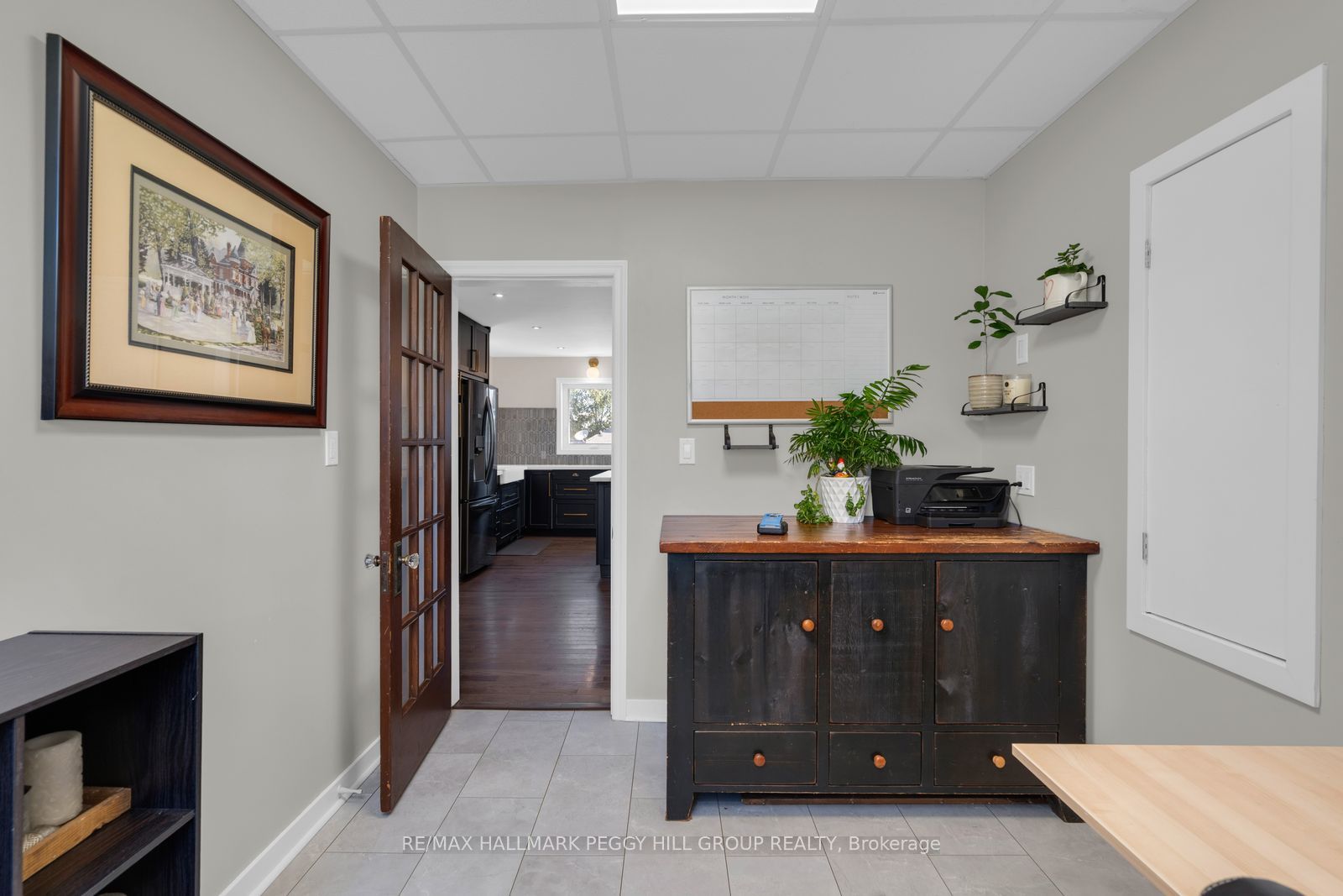 312 Lafontaine Road W Property Photo 11