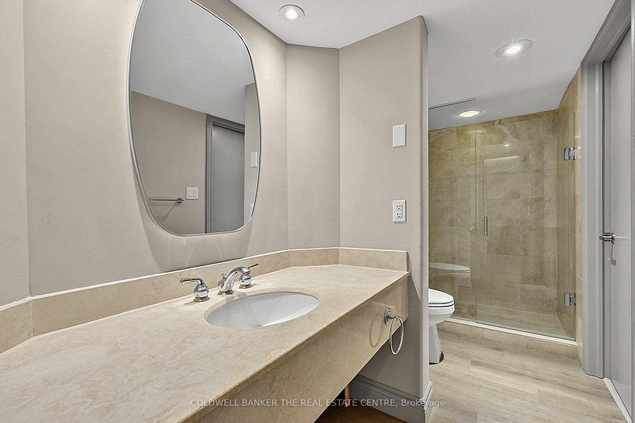 90 Highland Drive 2094-2095 Property Photo 12