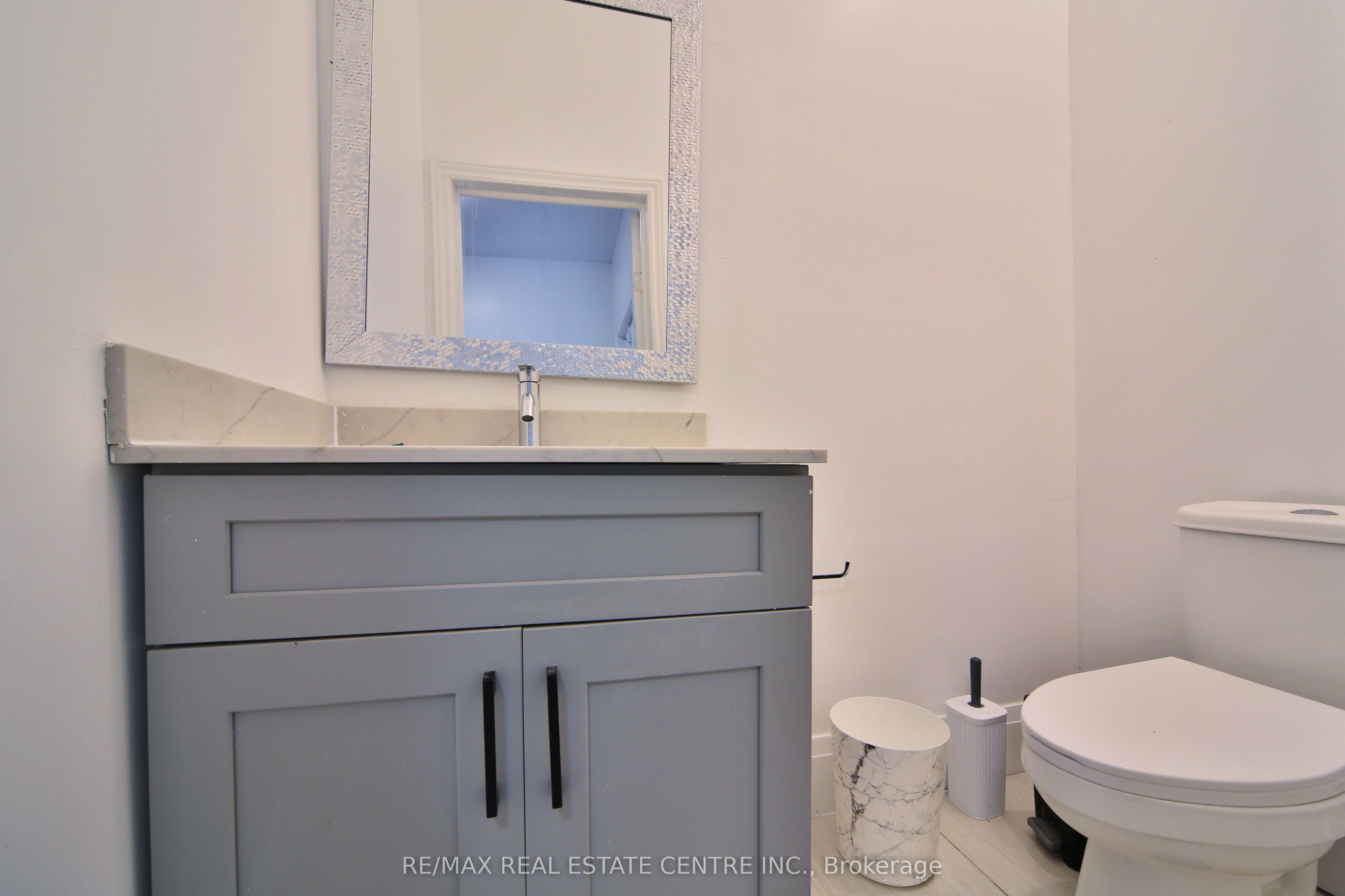 7779 Somerset Drive Property Photo 16