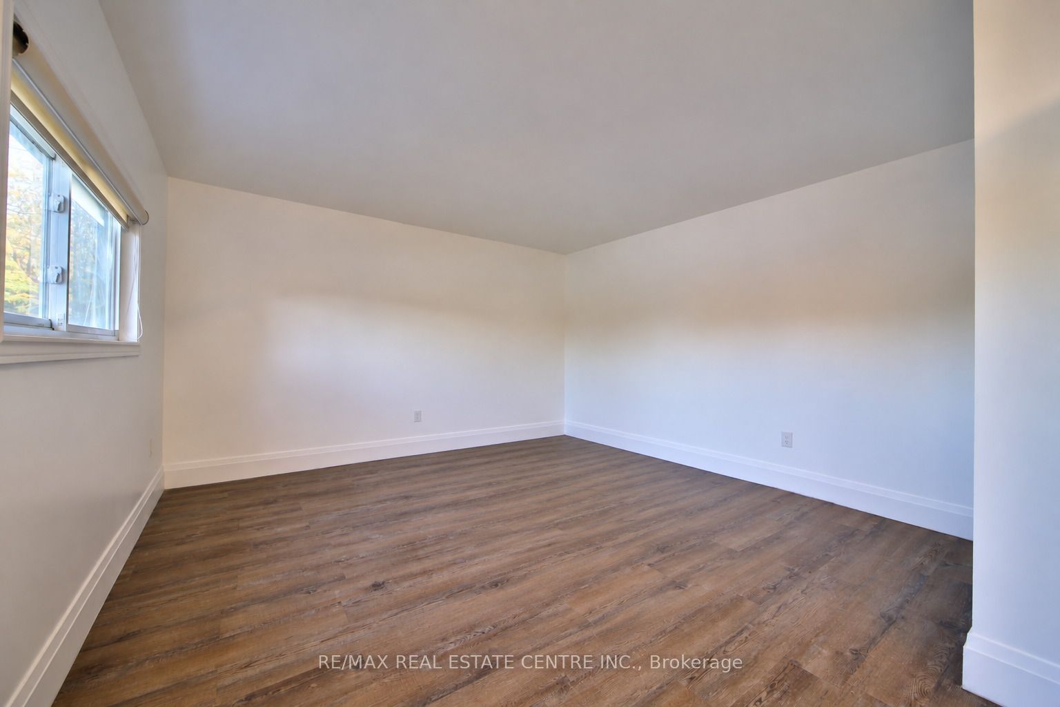 7779 Somerset Drive Property Photo 20