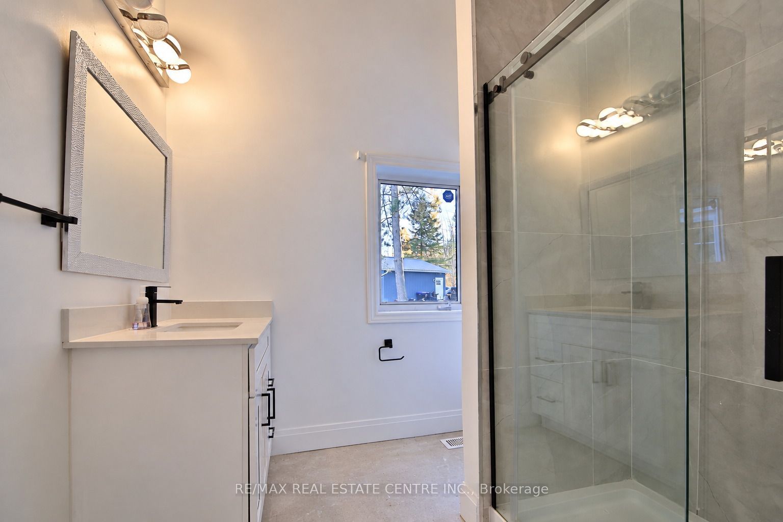 7779 Somerset Drive Property Photo 36
