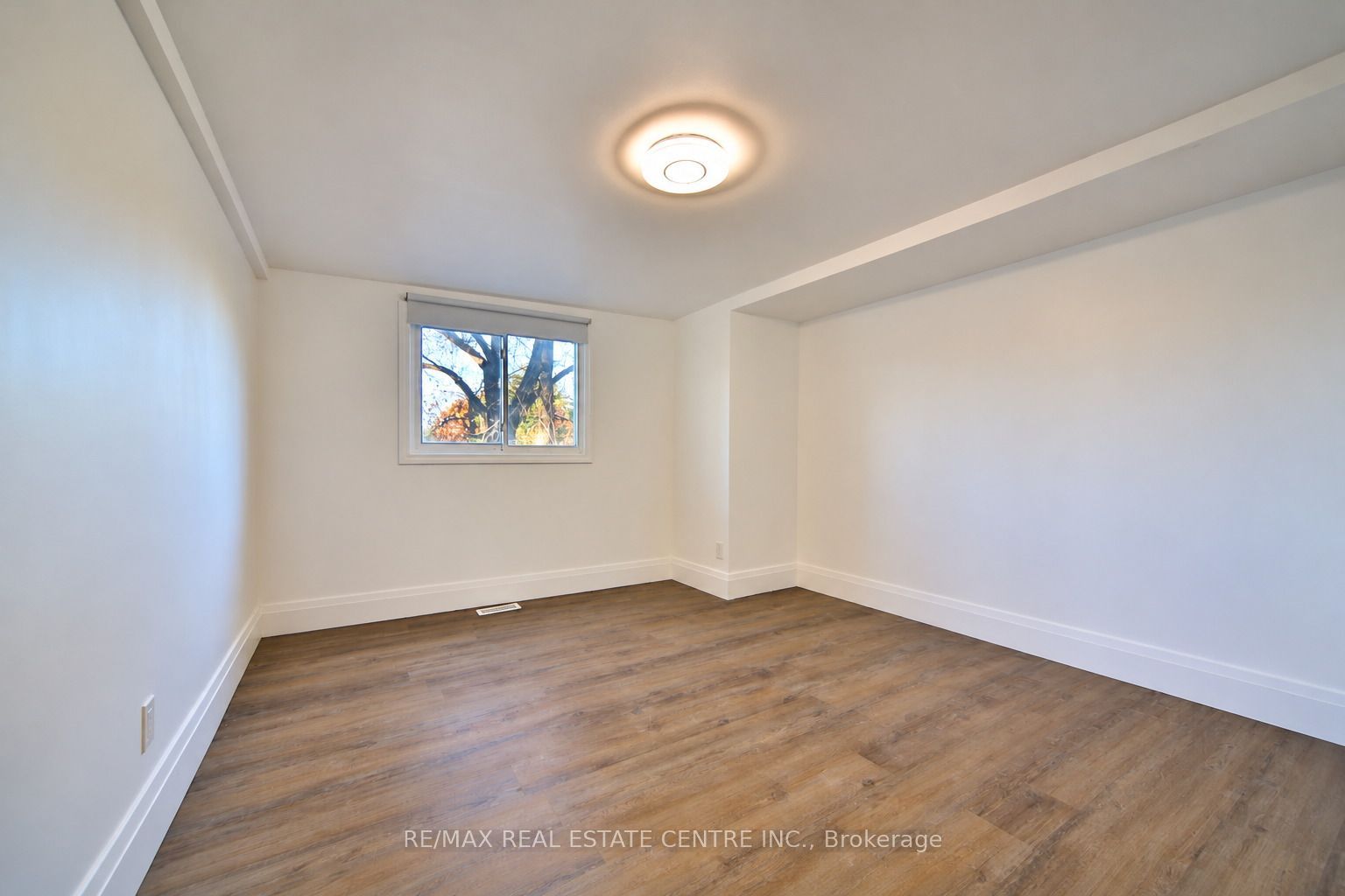 7779 Somerset Drive Property Photo 42