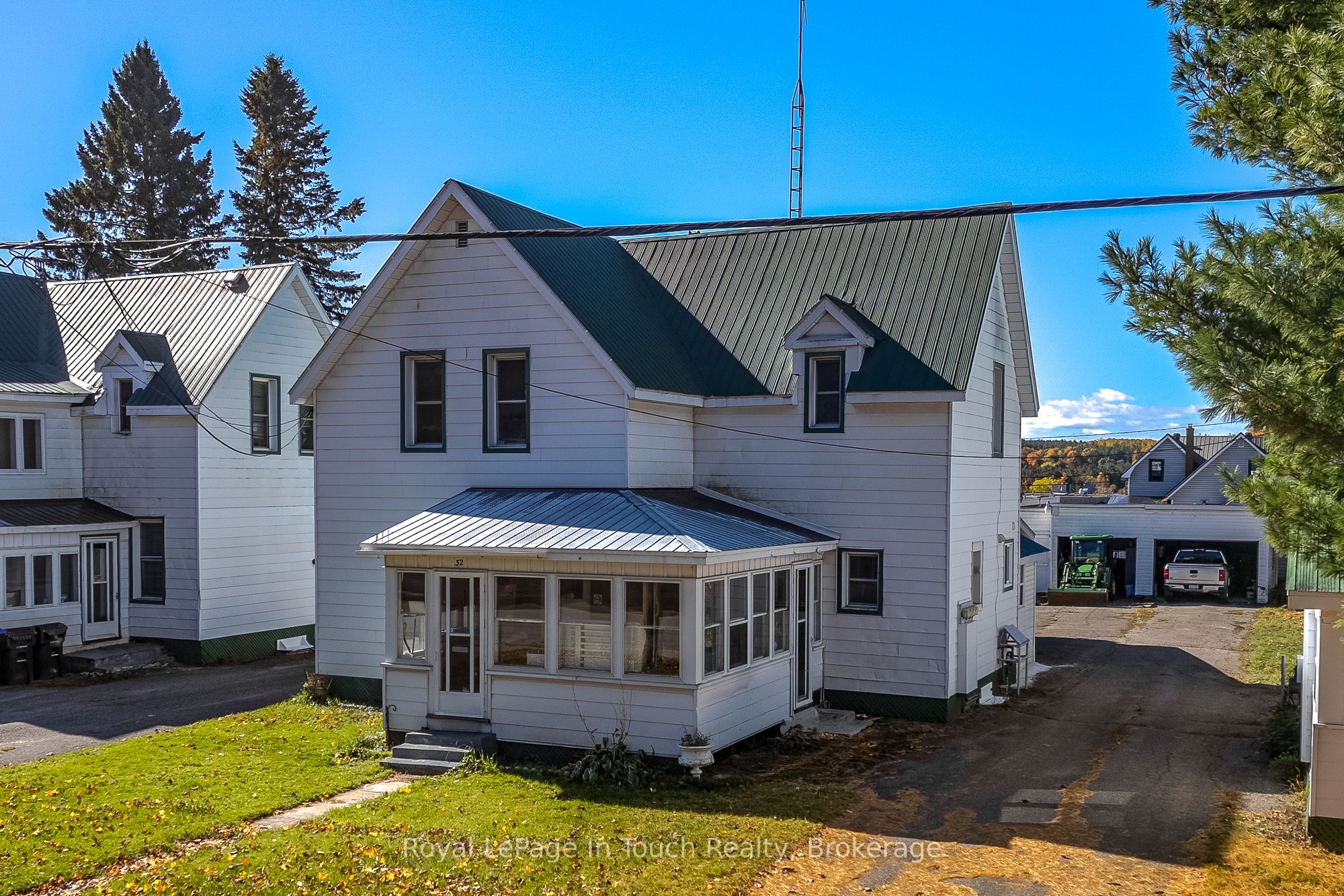 32 Maria Street Property Photo 1