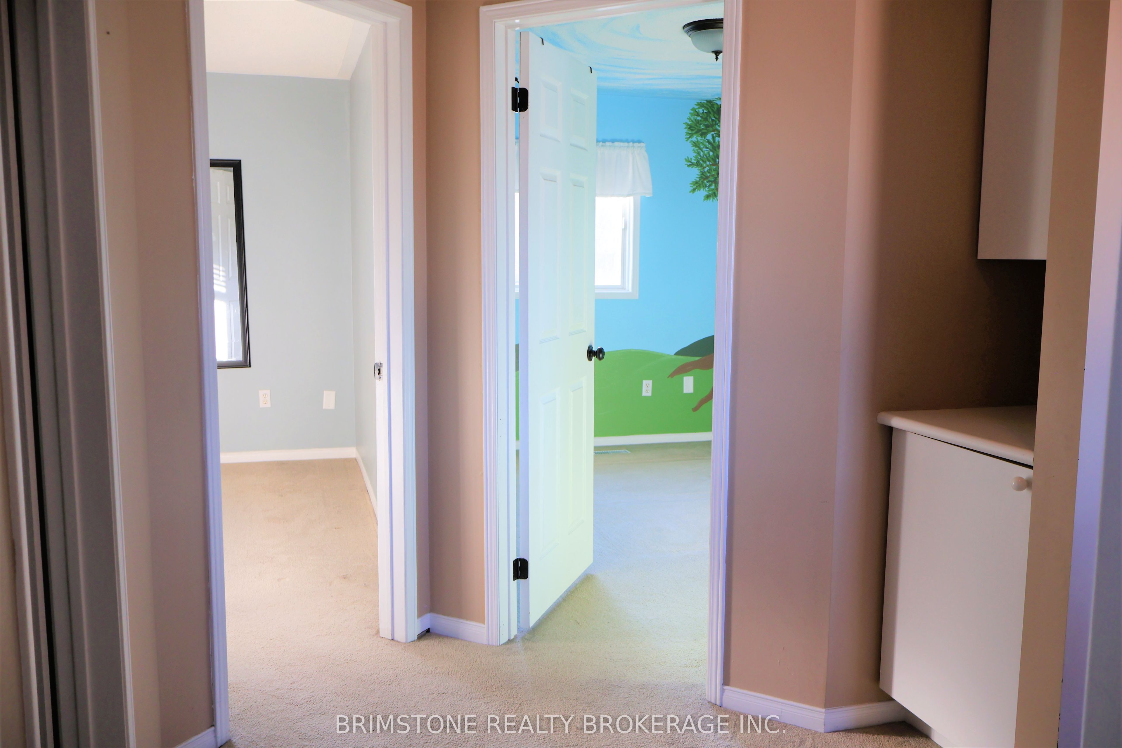 204 Pickett Crescent Property Photo 18