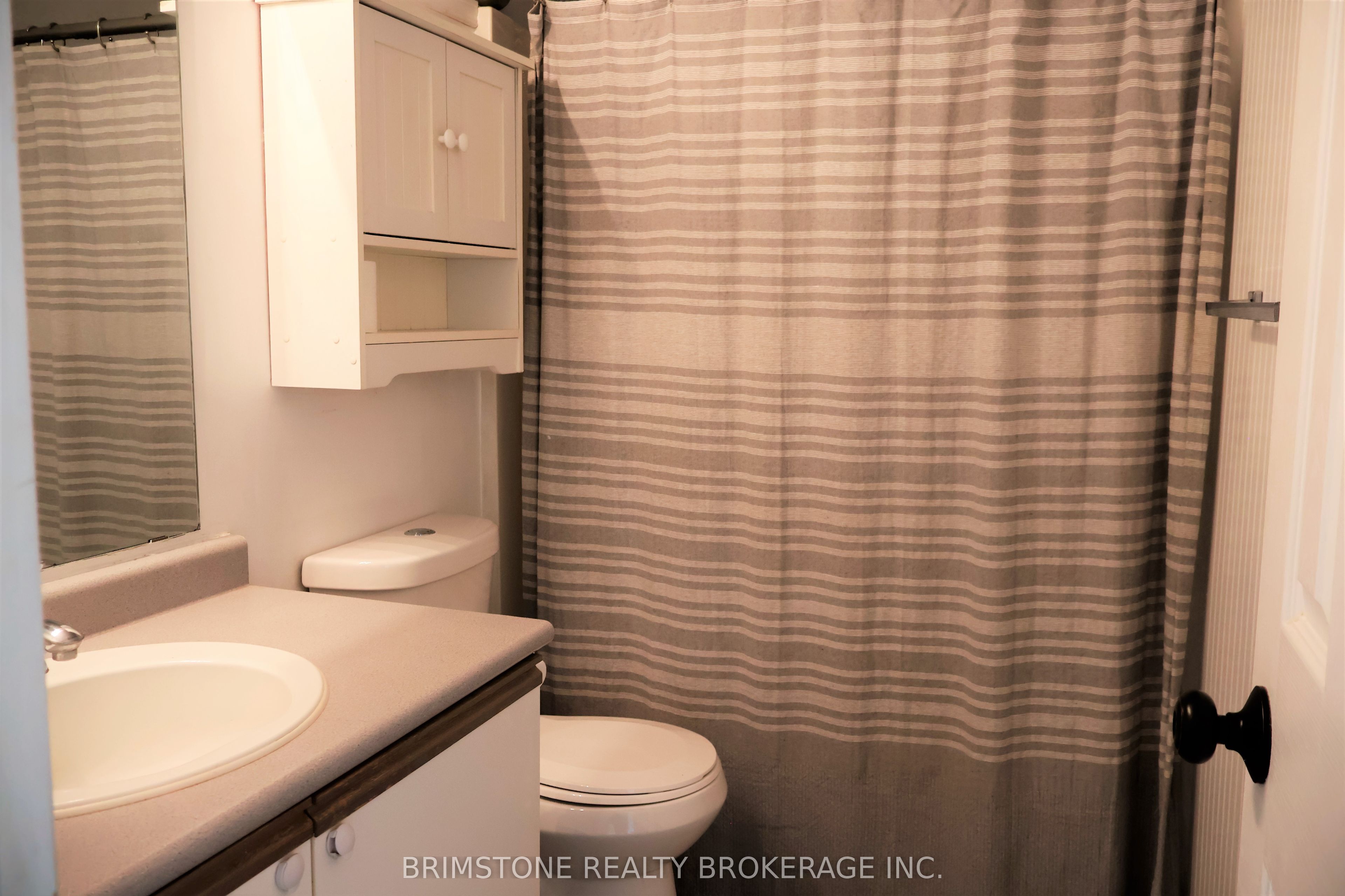 204 Pickett Crescent Property Photo 20