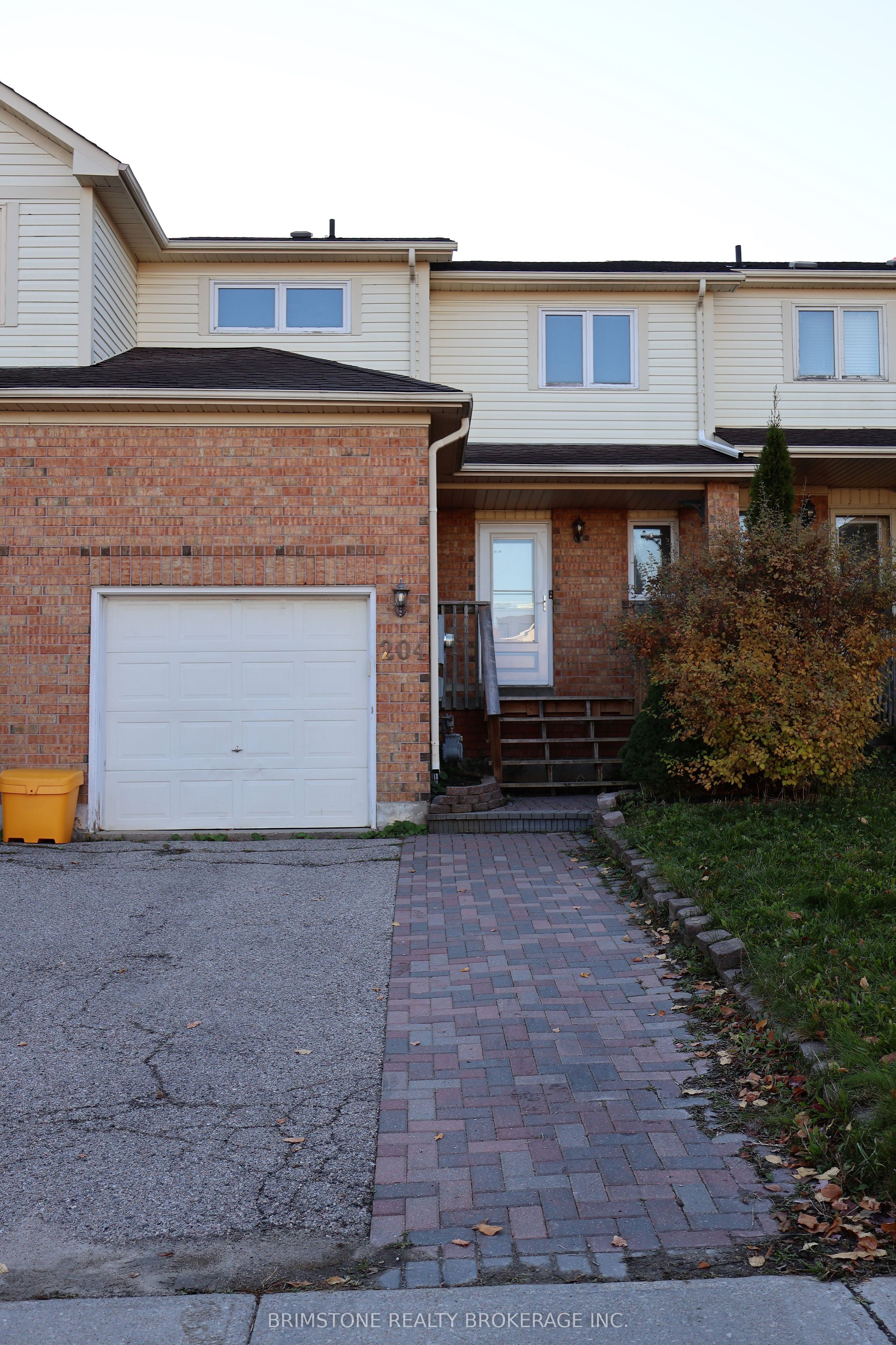 204 Pickett Crescent Property Photo 26