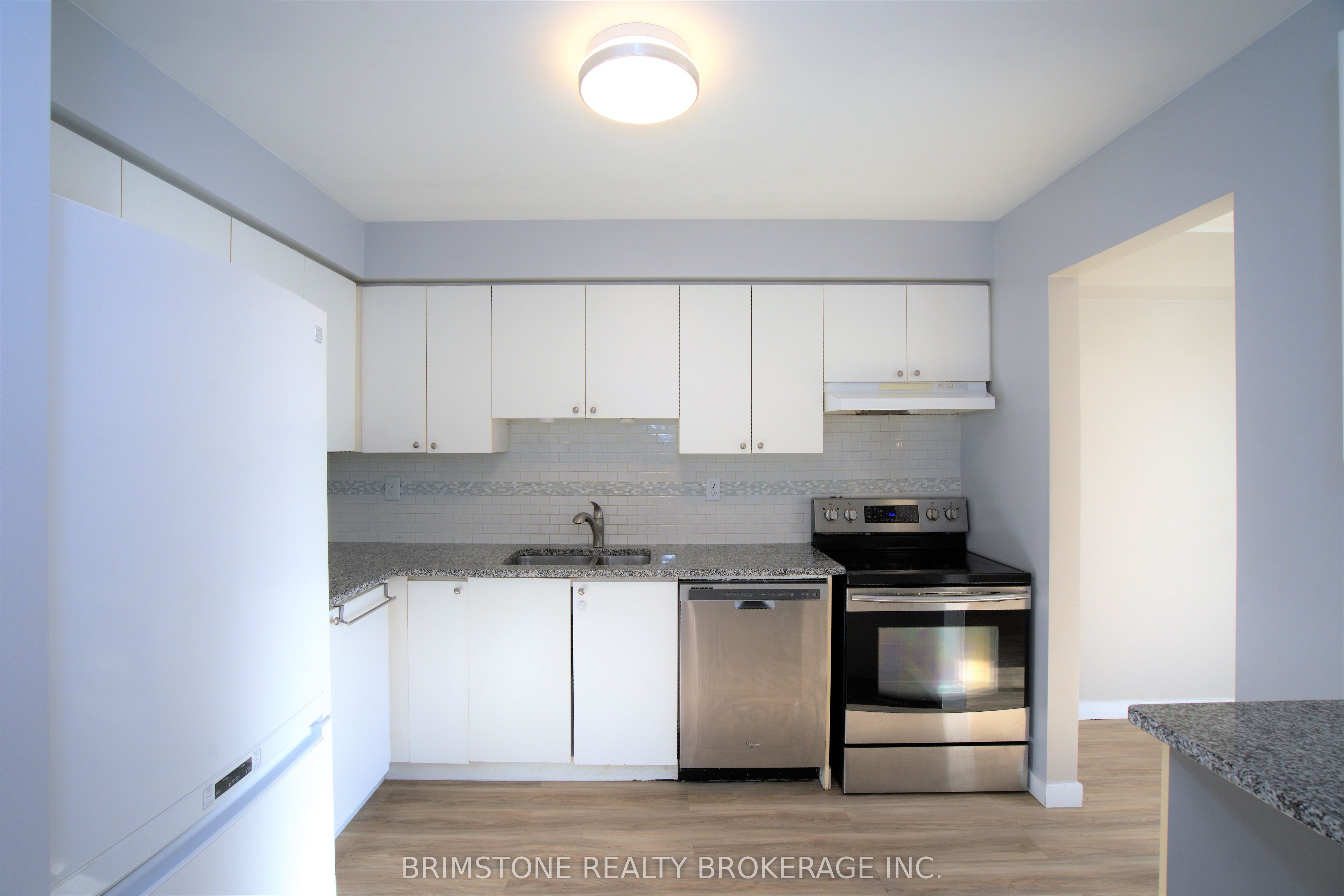 204 Pickett Crescent Property Photo 27