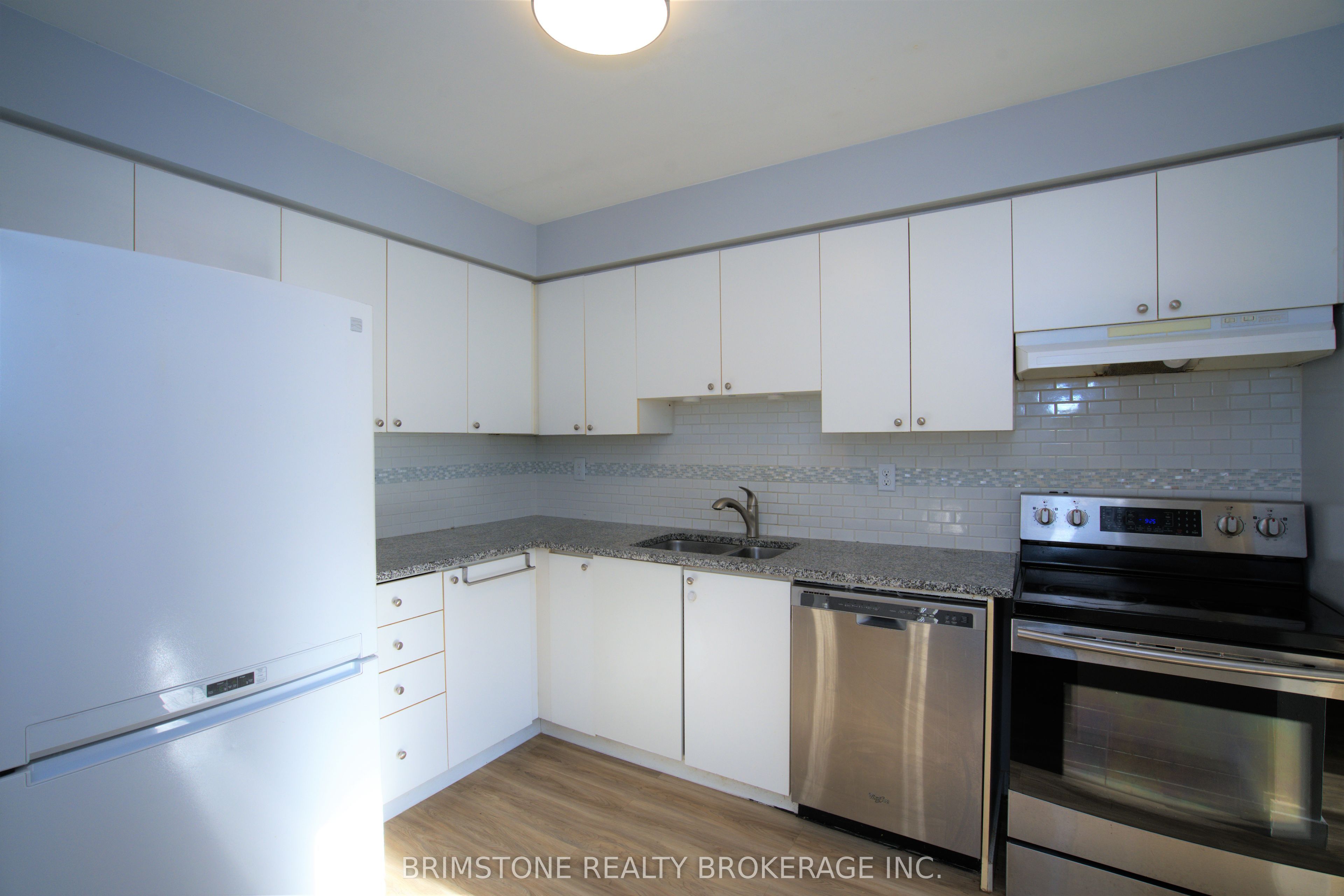 204 Pickett Crescent Property Photo 28