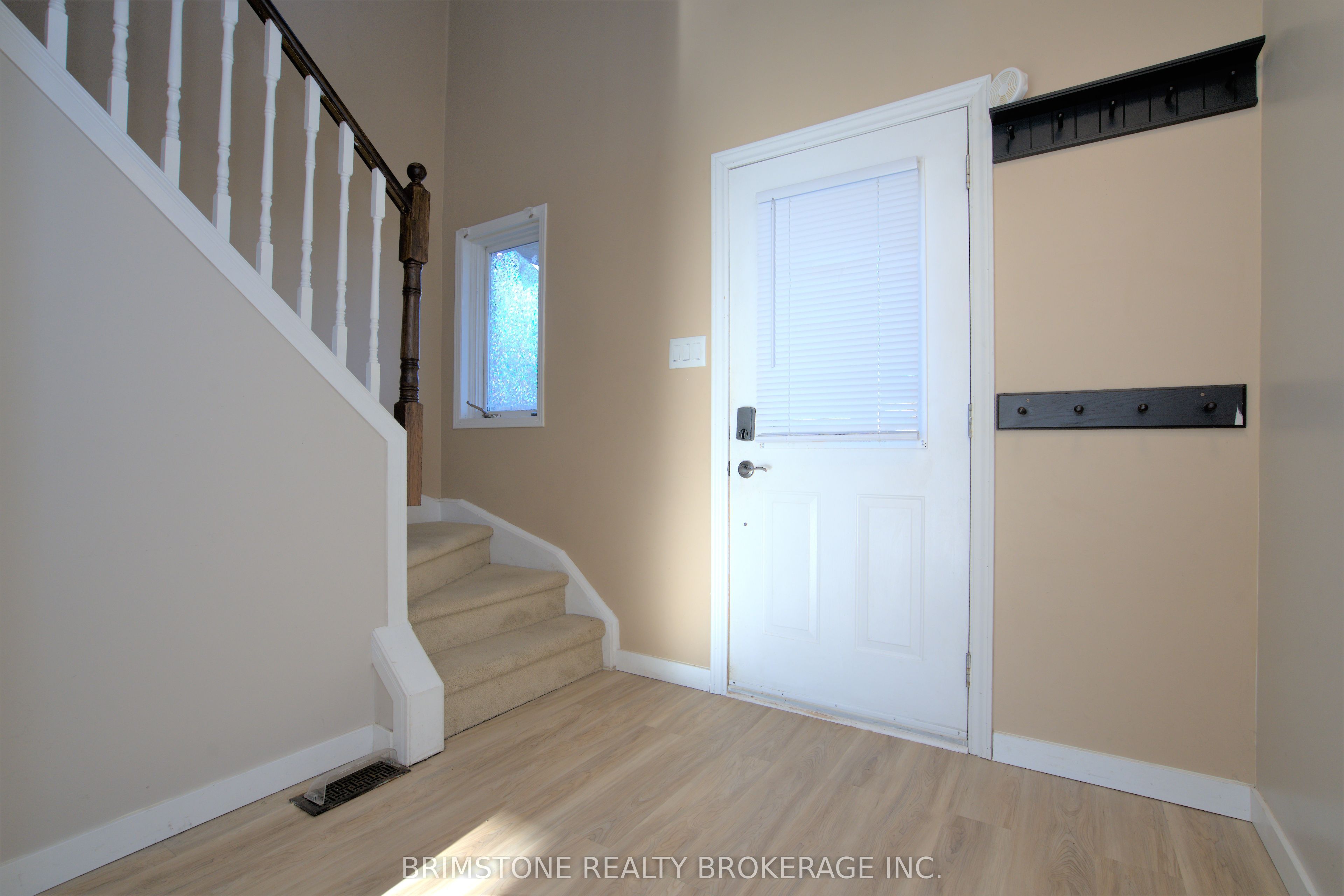 204 Pickett Crescent Property Photo 31