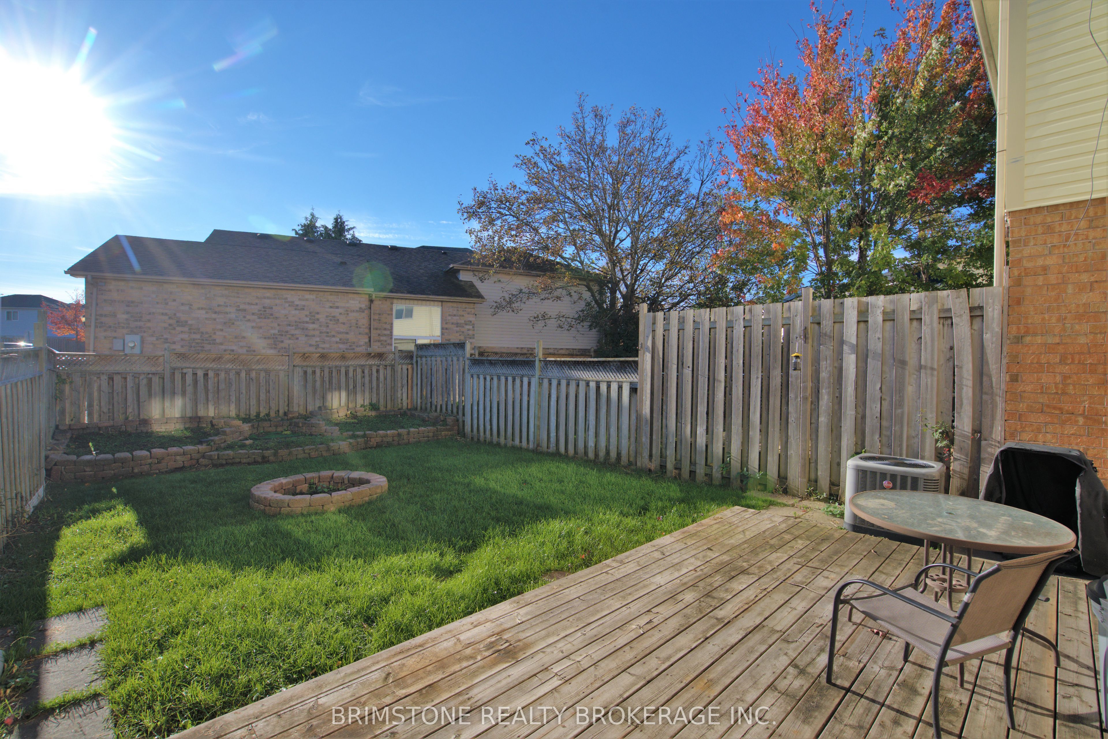 204 Pickett Crescent Property Photo 36