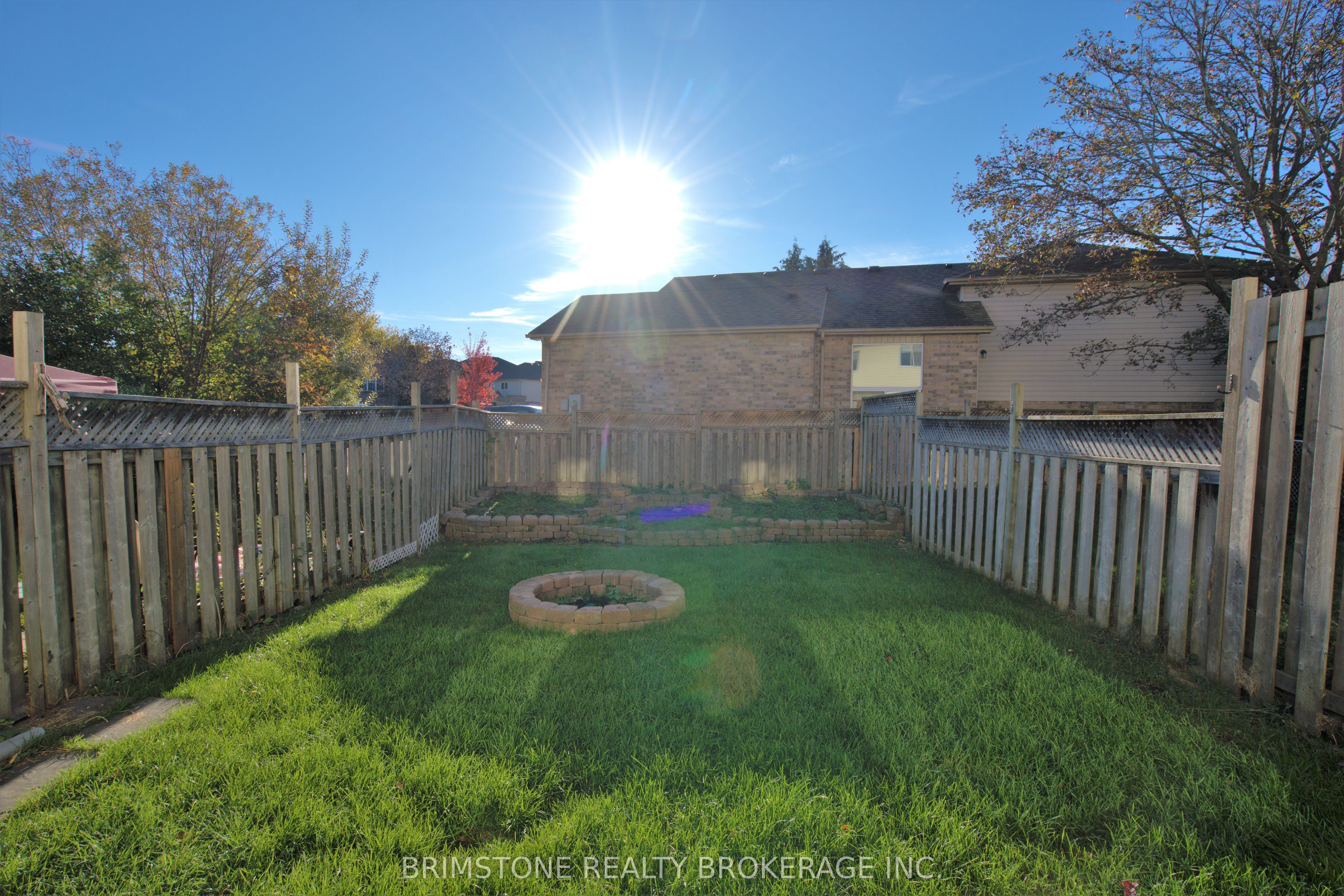 204 Pickett Crescent Property Photo 38