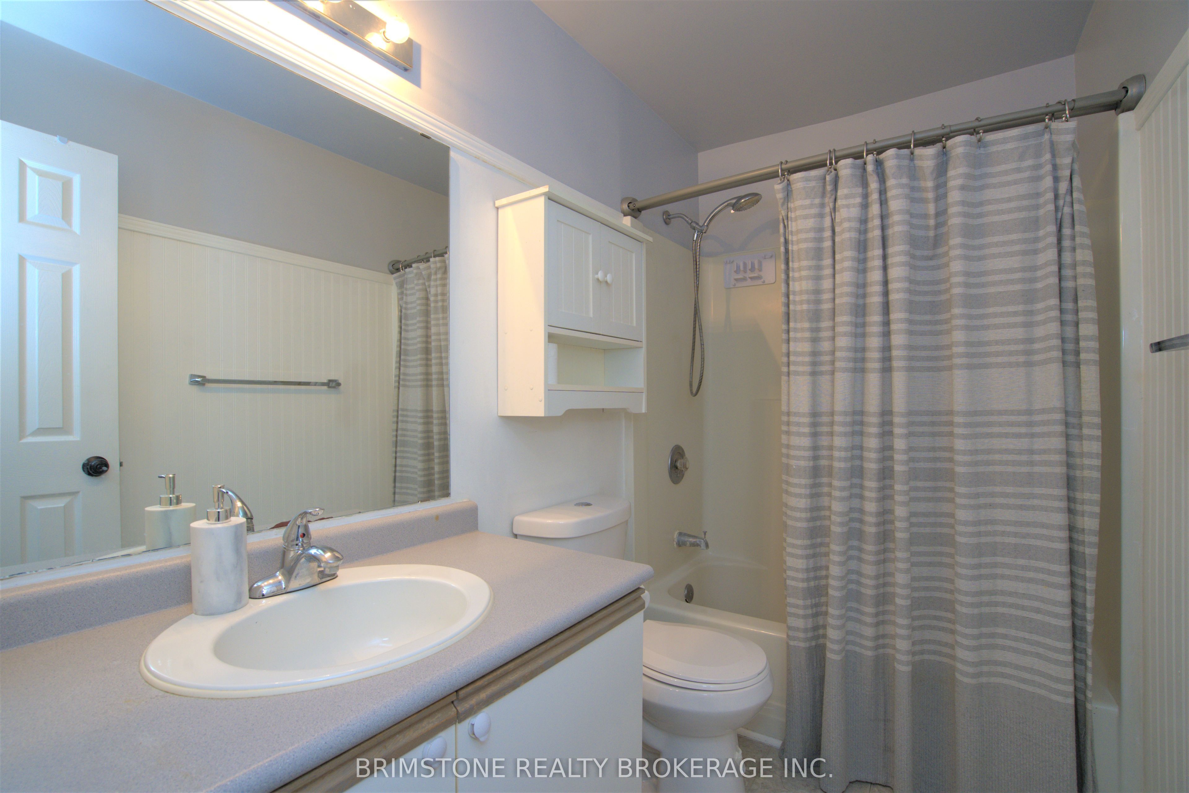 204 Pickett Crescent Property Photo 44