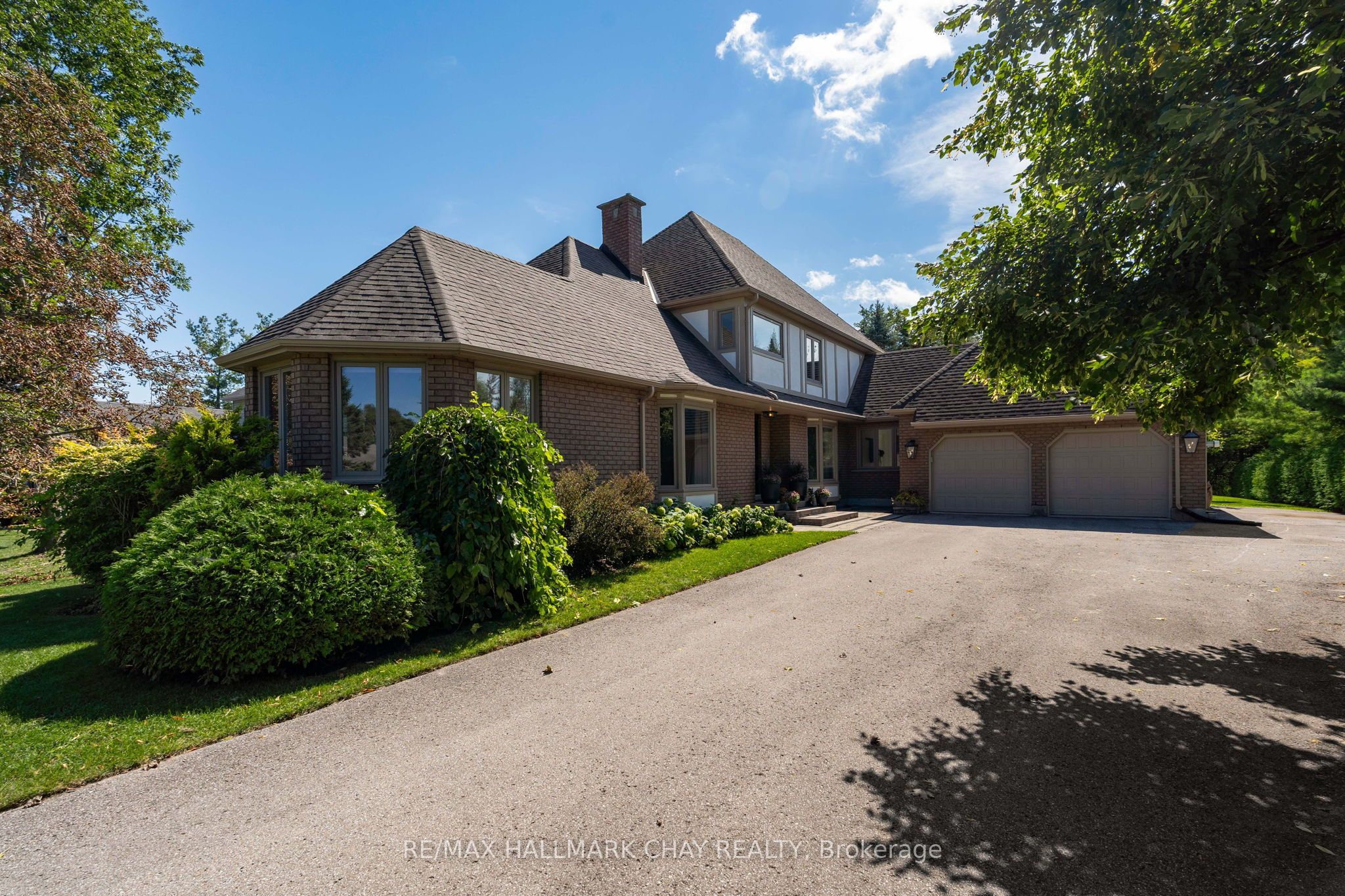 9 Howard Drive Property Photo 1