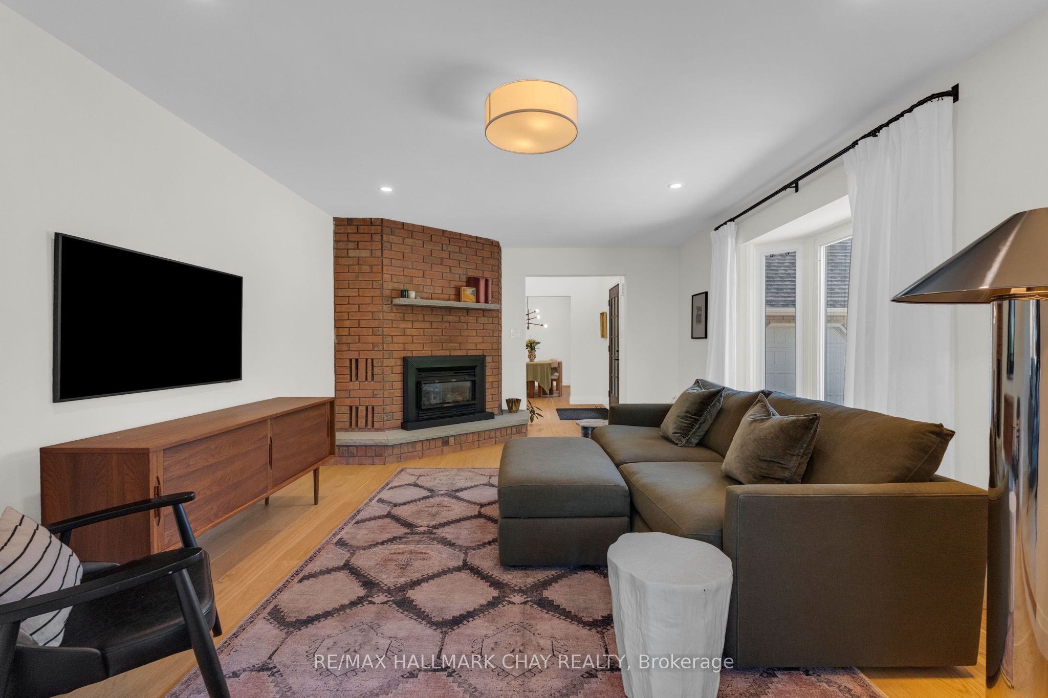 9 Howard Drive Property Photo 7