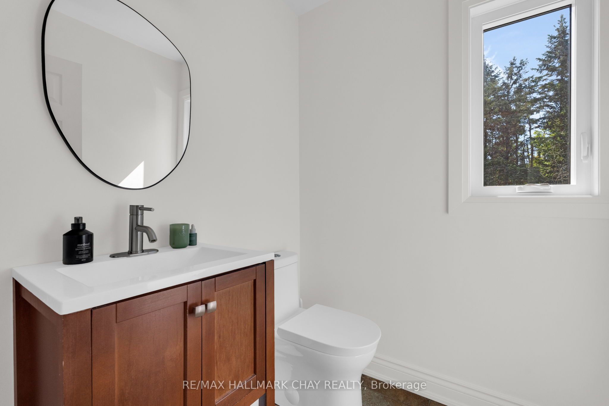 9 Howard Drive Property Photo 19