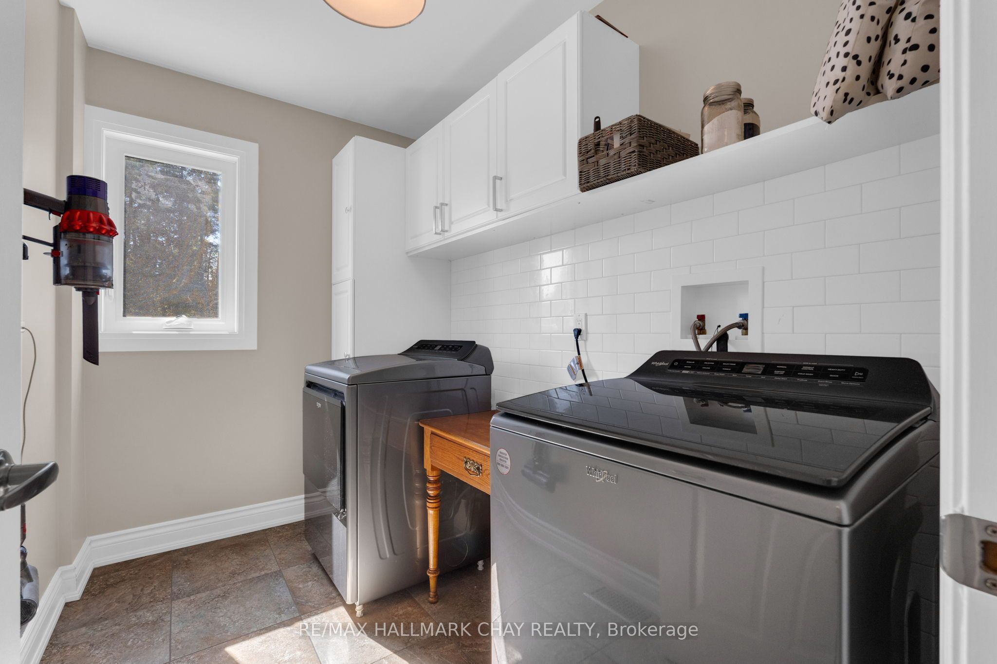 9 Howard Drive Property Photo 36