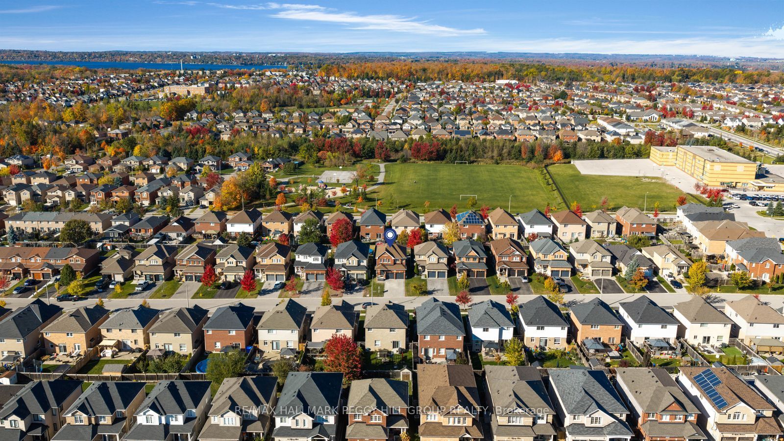 80 Monarchy Street Property Photo 2