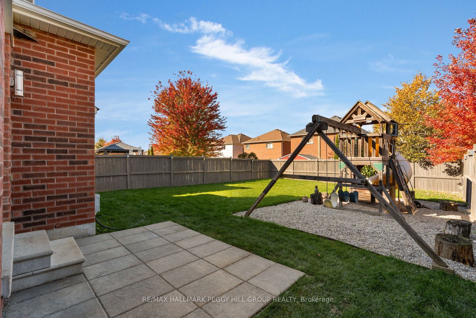 80 Monarchy Street Property Photo 20