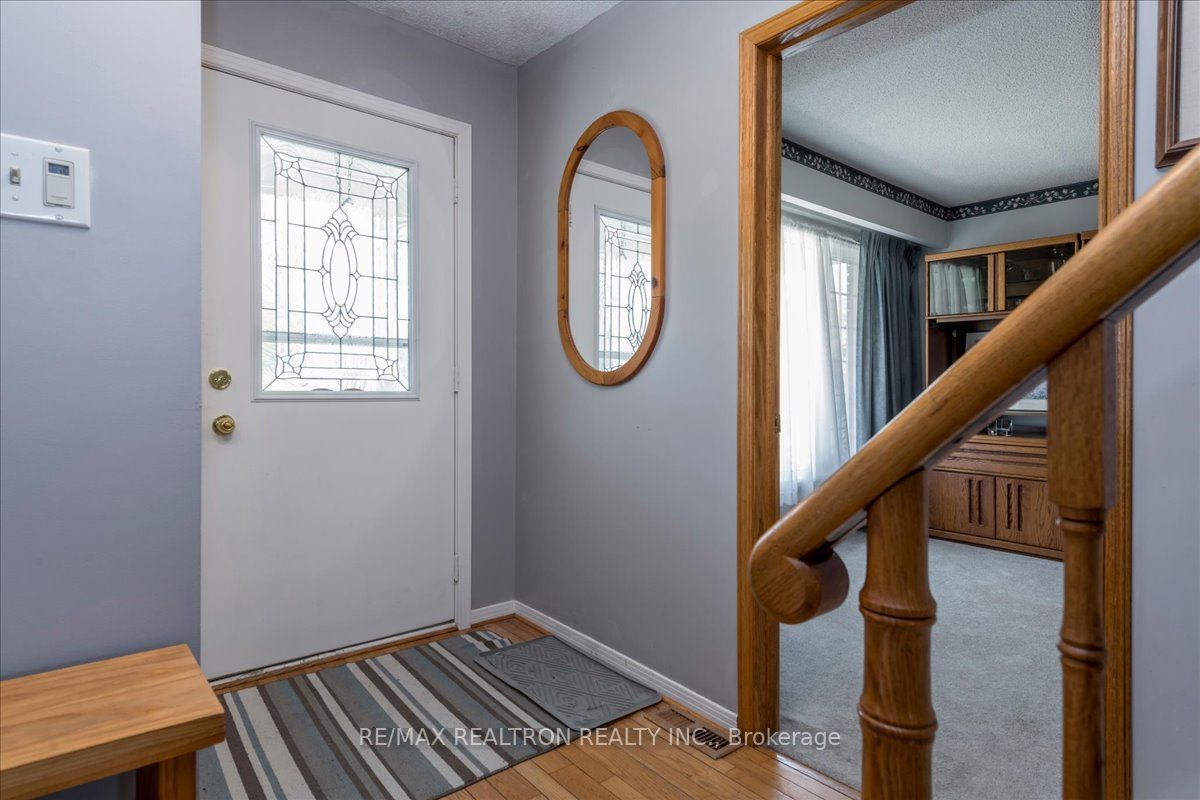 39 Grandview Crescent Property Photo 3