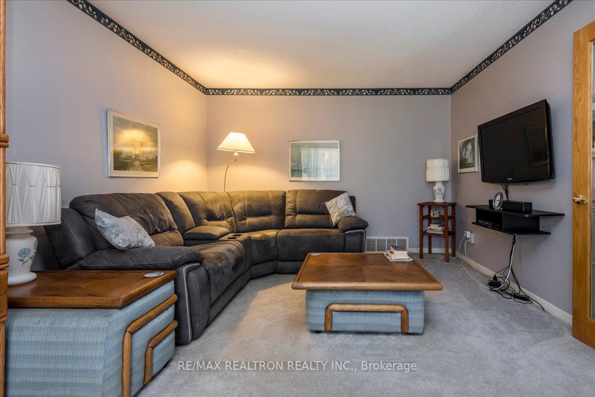 39 Grandview Crescent Property Photo 5